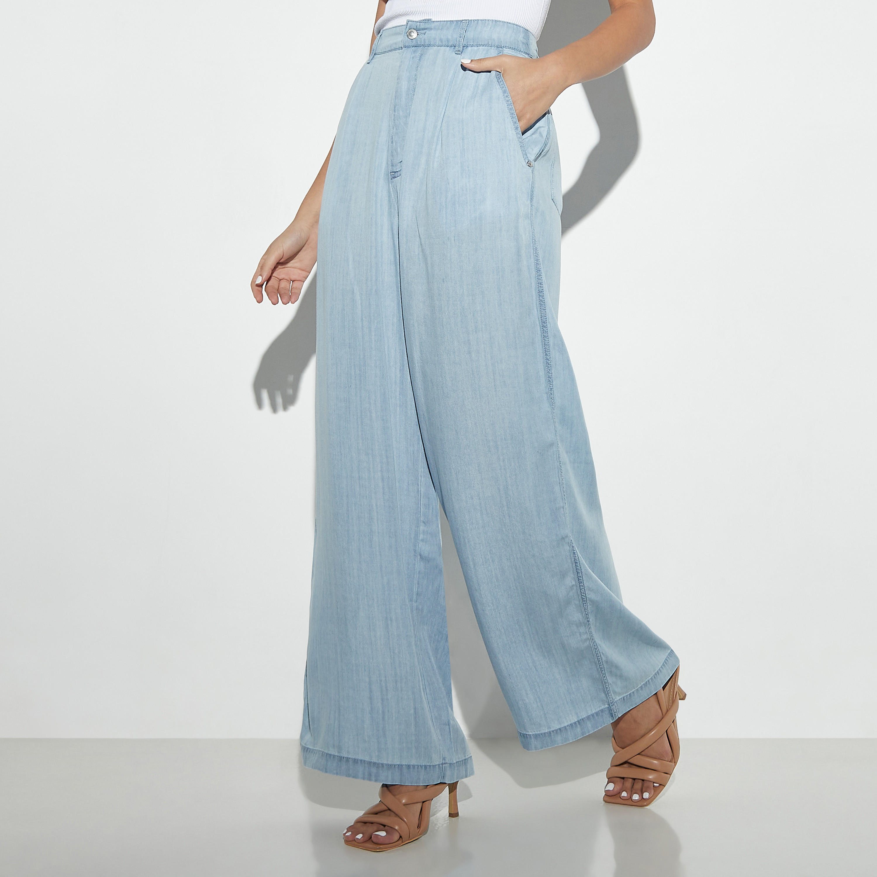 Solid Wide Leg Jeans with Pockets-women-clothing-bottoms-jeans-image-1