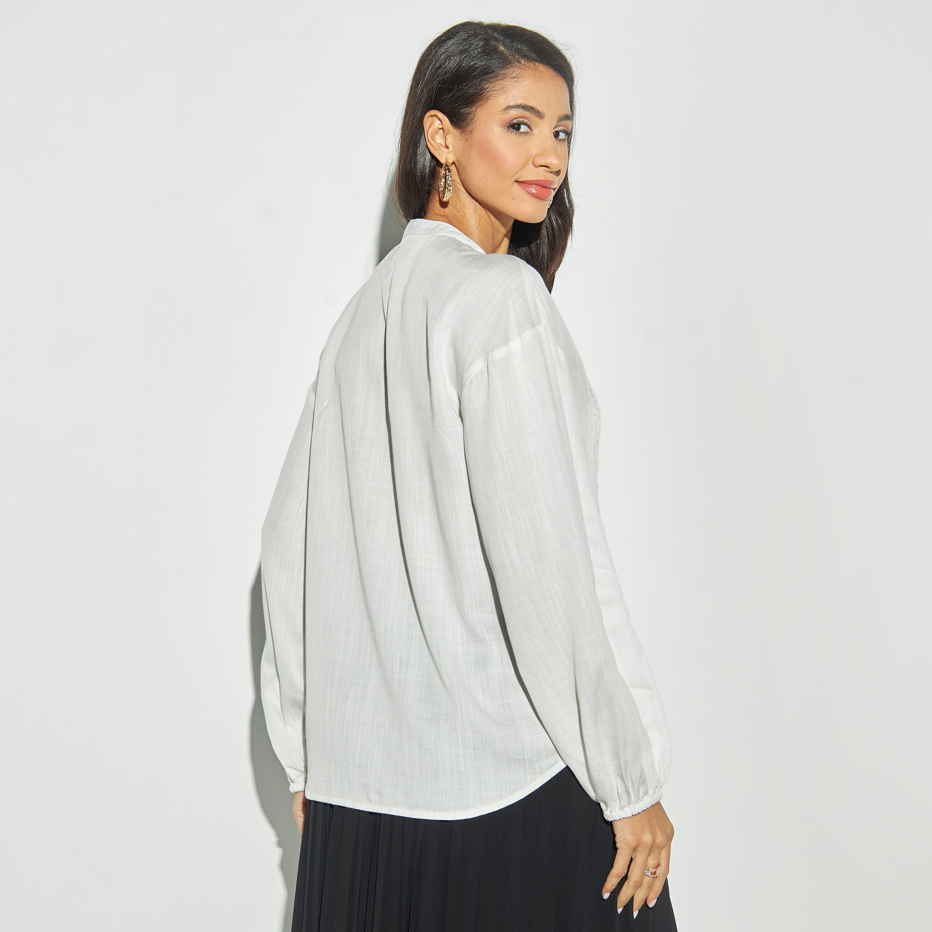بلوزة بأكمام طويلة وأربطة-women-clothing-shirtsandblouses-blouses-image-2