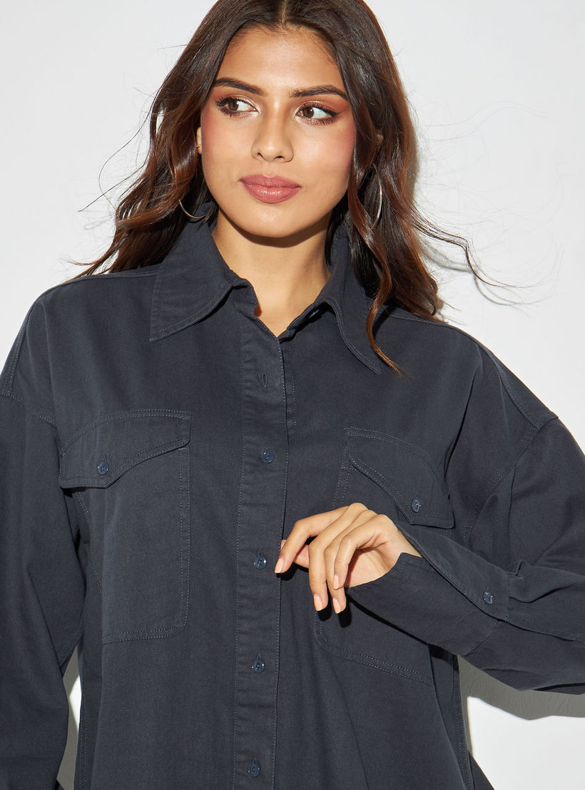 قميص دنيم سادة بجيوب وأكمام طويلة وحواف غير متماثلة-women-clothing-shirtsandblouses-shirts-image-4