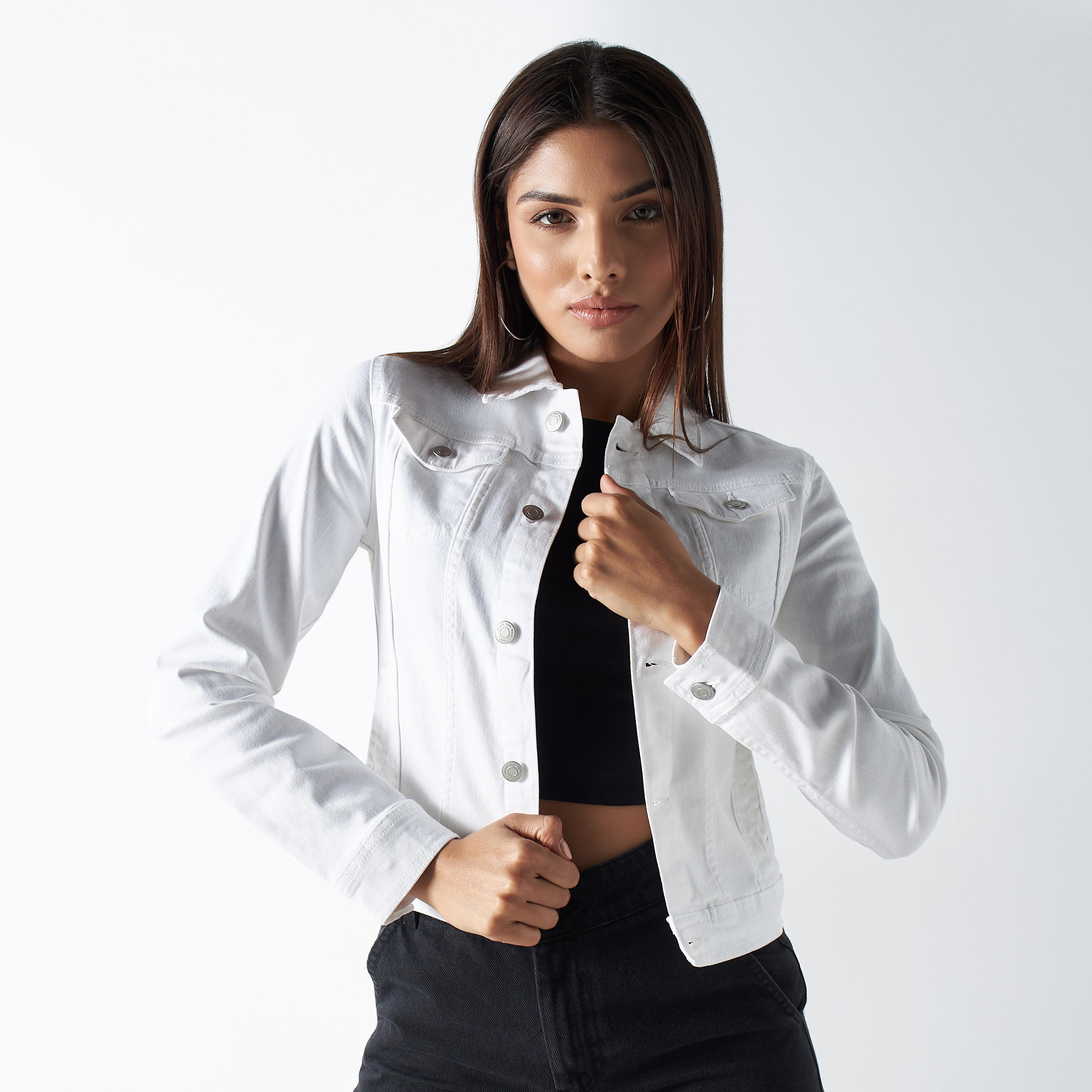 جاكيت دنيم سادة بأكمام طويلة وجيوب-women-winterwear-coatsandjackets-jackets-image-4