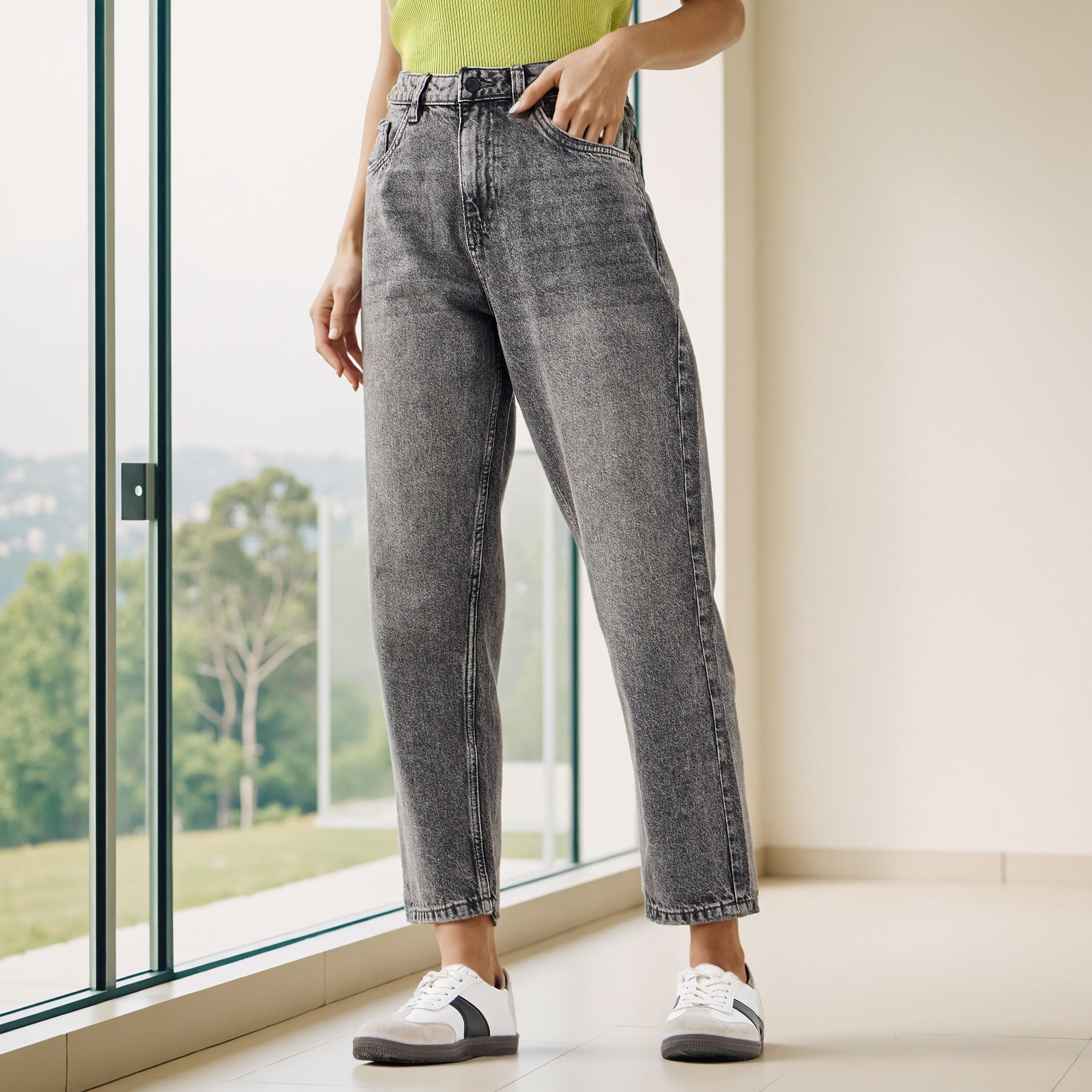 Mom Fit High-Rise Jeans with Pockets-women-clothing-bottoms-jeans-image-1