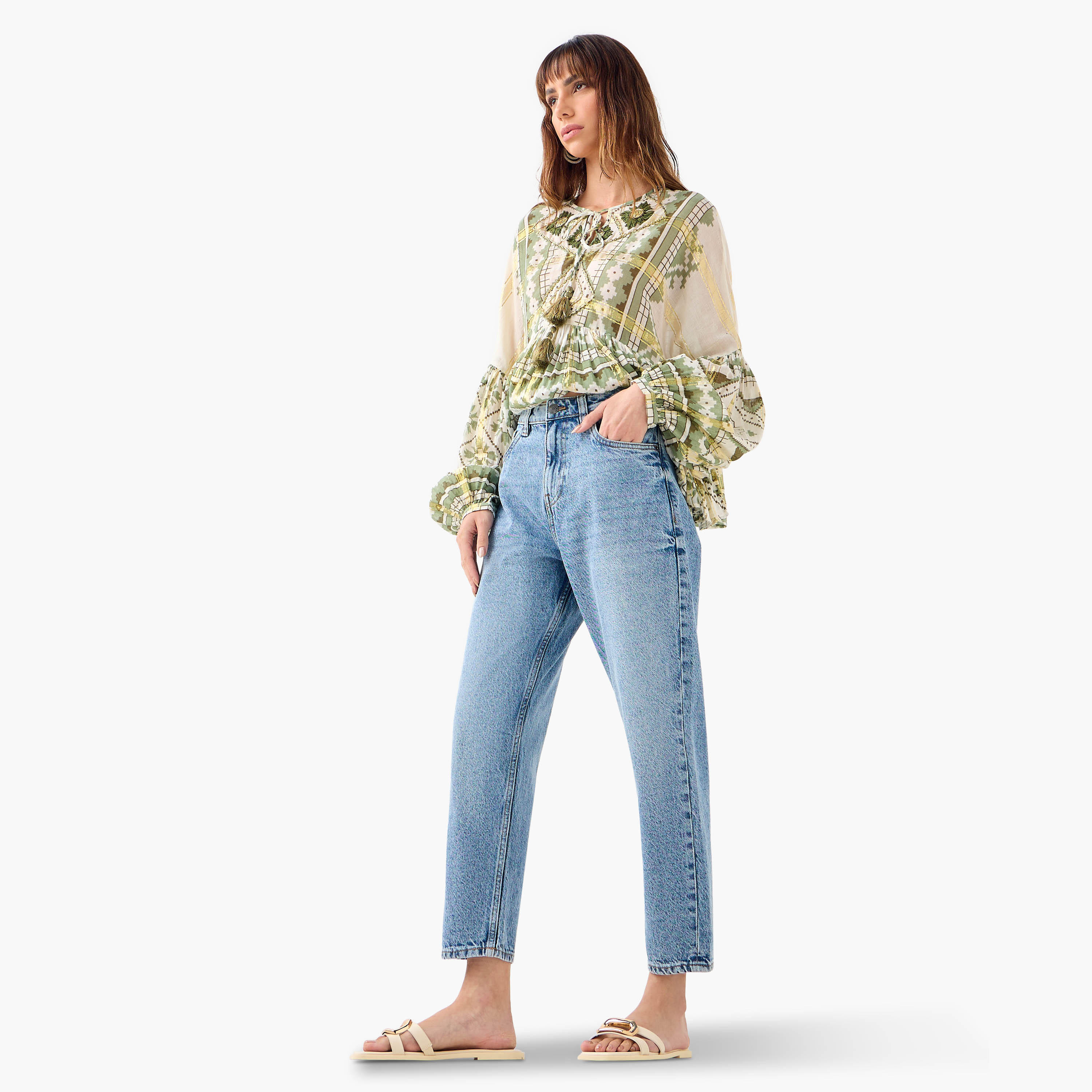 بنطلون جينز بقصة موم وخصر عالي مع جيوب-women-clothing-bottoms-jeans-image-2