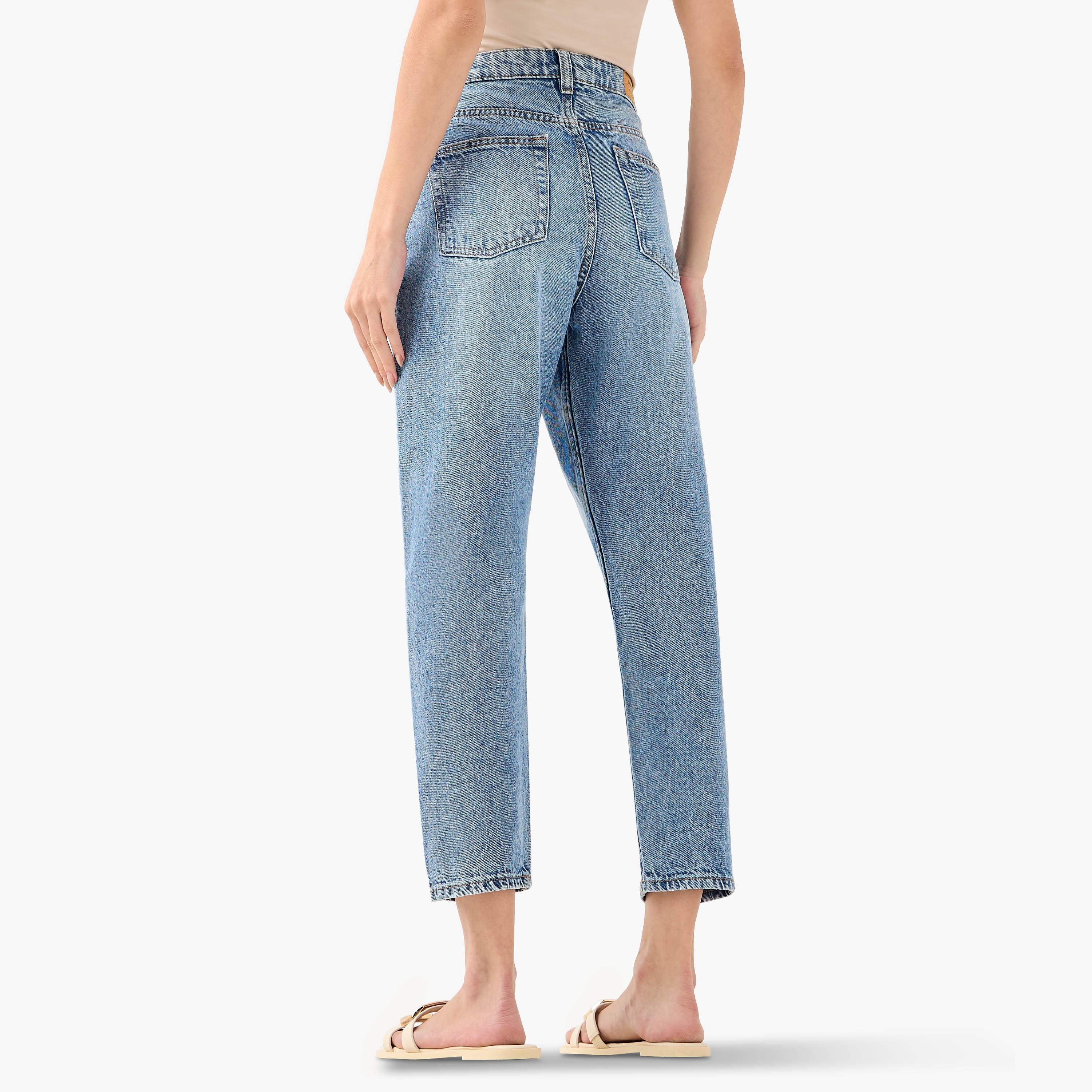 بنطلون جينز بقصة موم وخصر عالي مع جيوب-women-clothing-bottoms-jeans-image-3