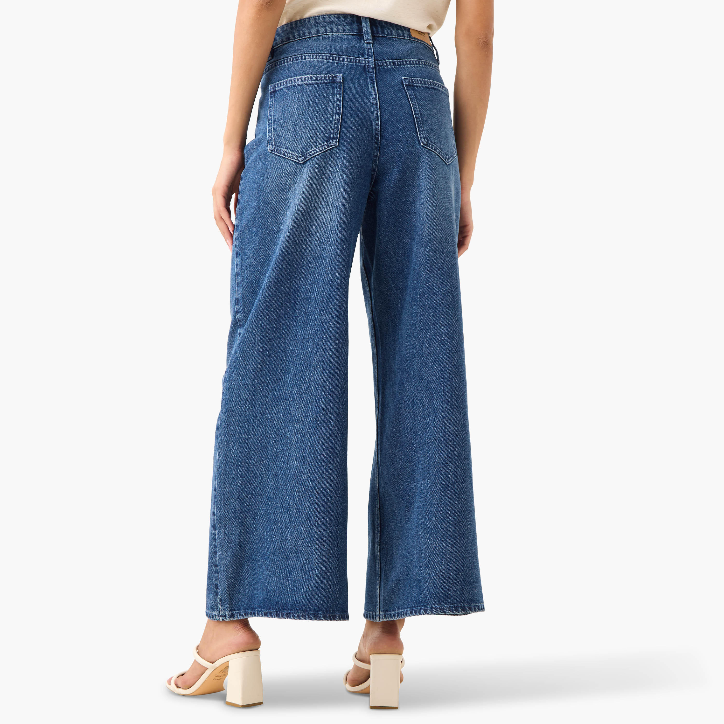 بنطلون جينز بقصة مستقيمة وخصر عالي-women-clothing-bottoms-jeans-image-3