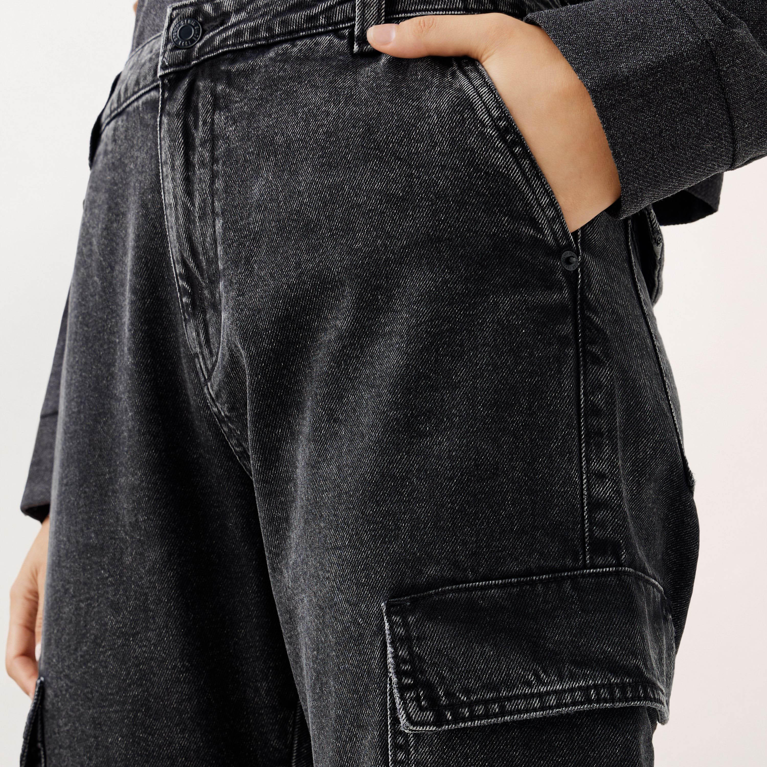 جينز قطني بقصة مستقيمة وجيوب-women-clothing-bottoms-jeans-image-4