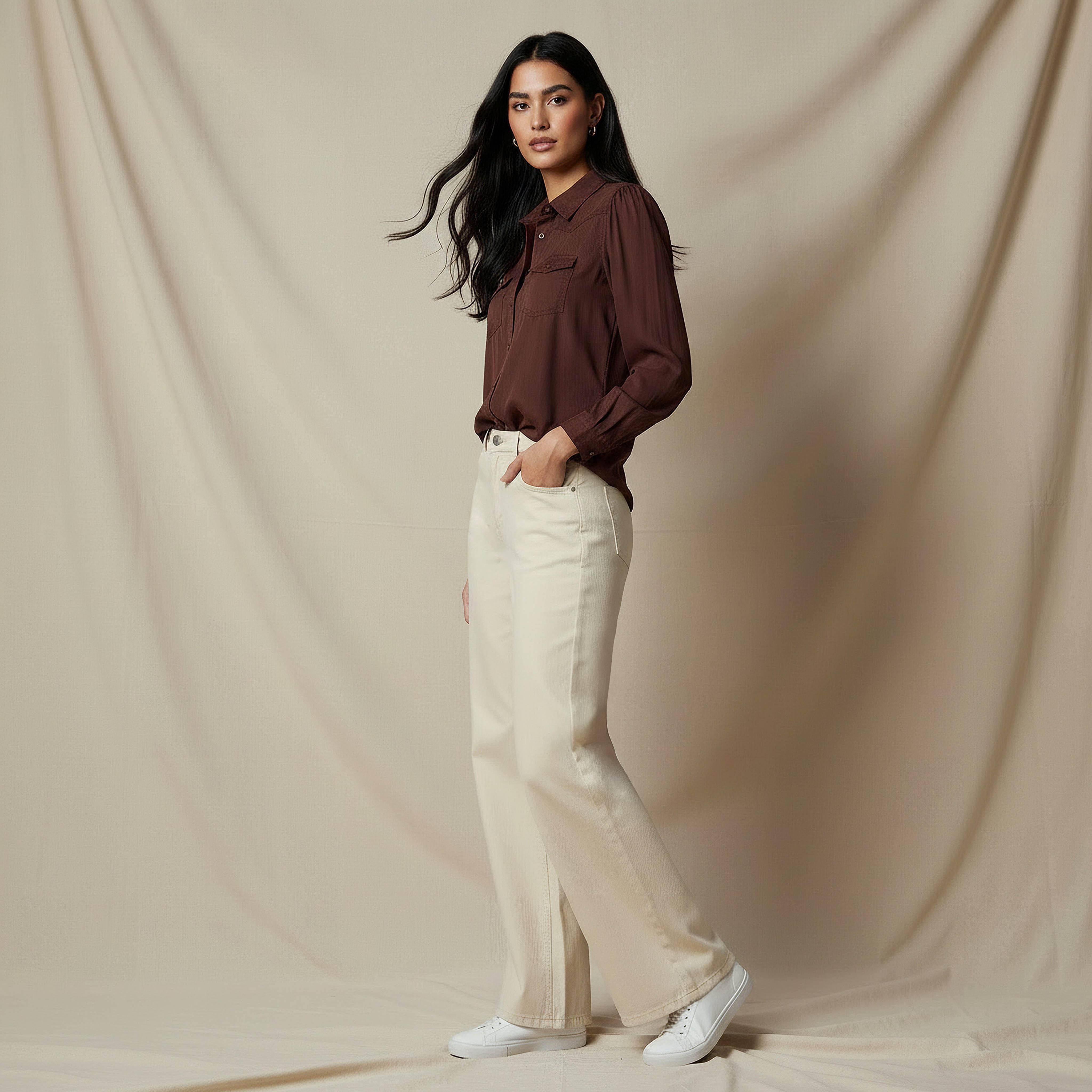 بنطلون جينز بساق واسعة وجيوب-women-clothing-bottoms-jeans-image-1