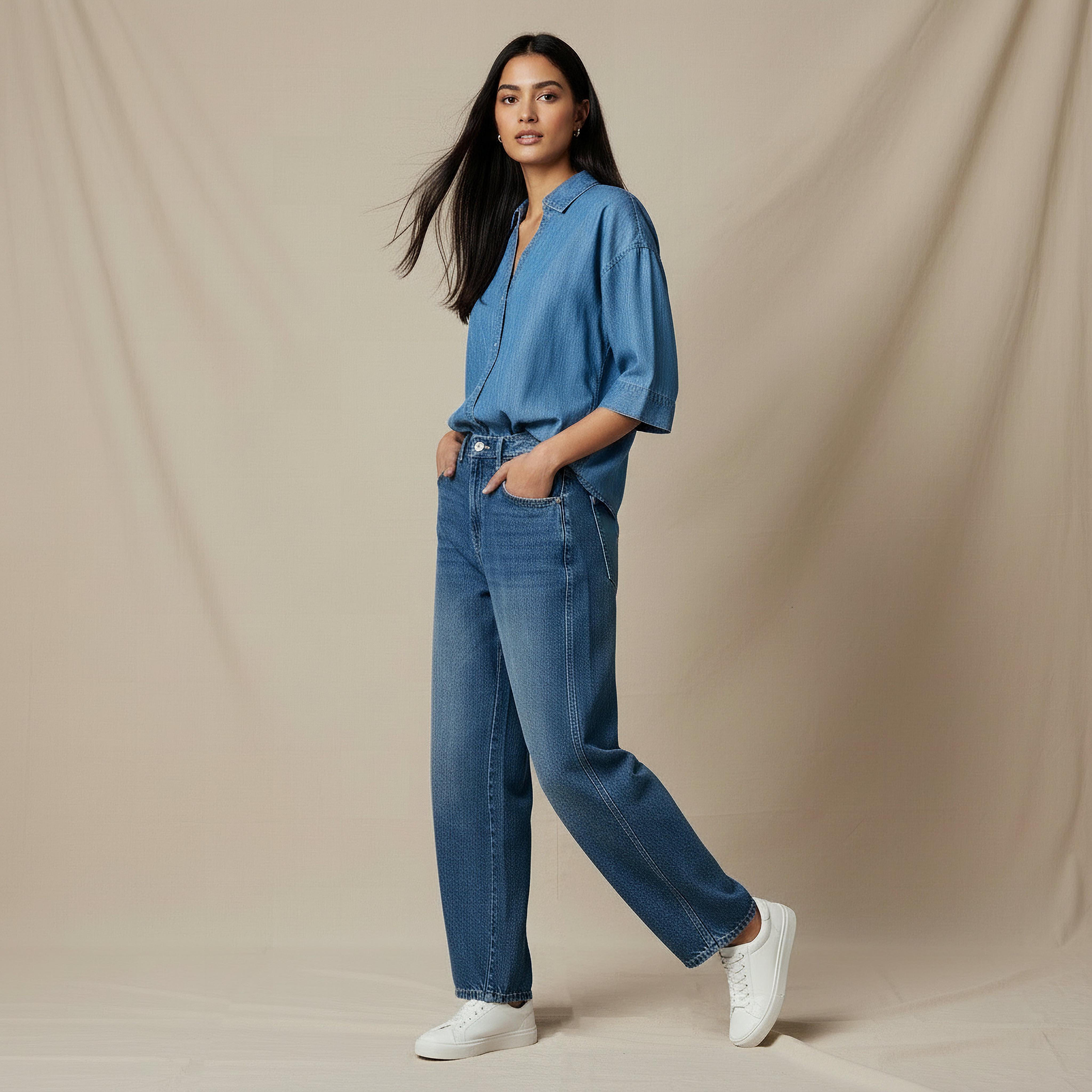 جينز بقصة مريحة وخصر متوسط-women-clothing-bottoms-jeans-image-2