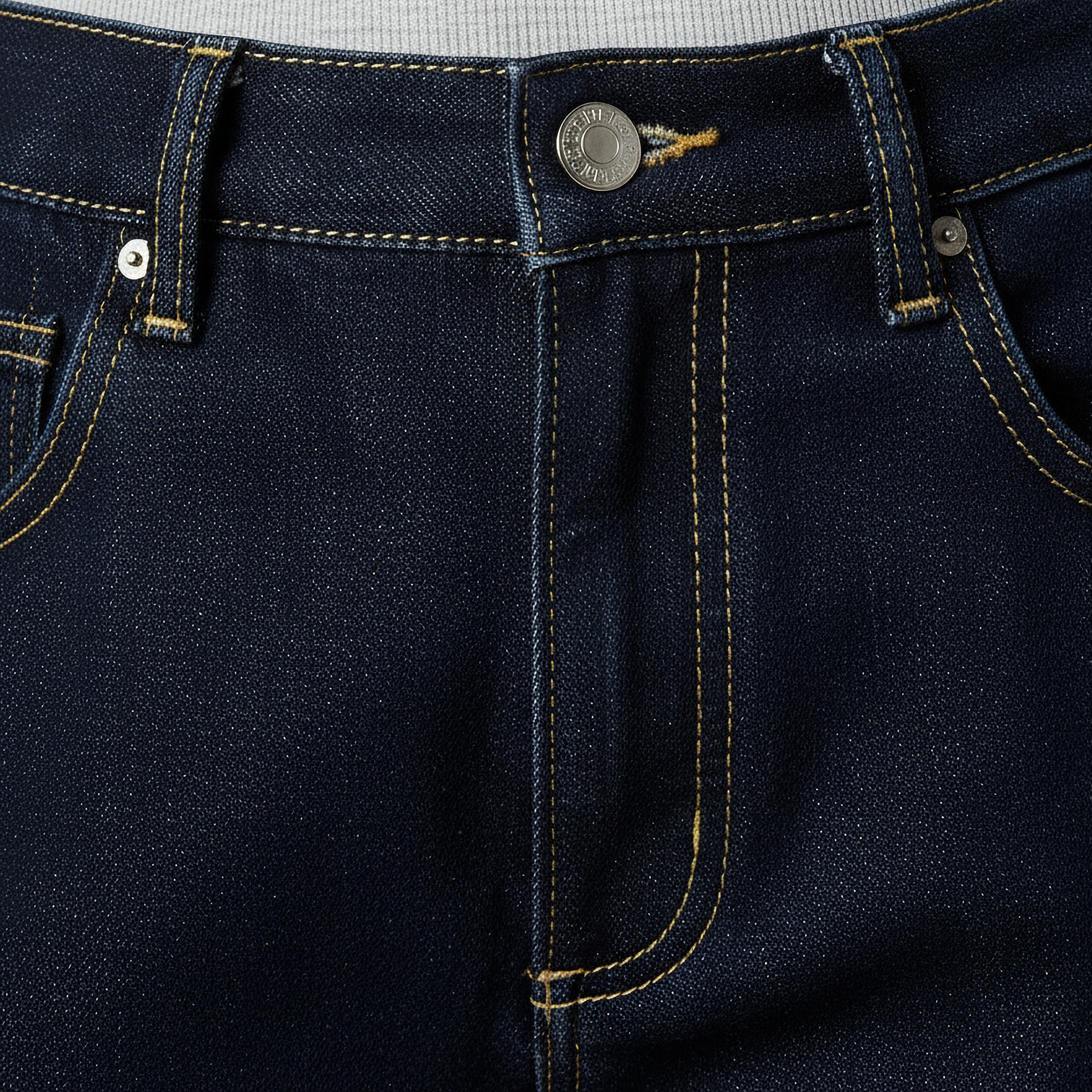 جينز بقصة سكايتر بجيوب-women-clothing-bottoms-jeans-image-2