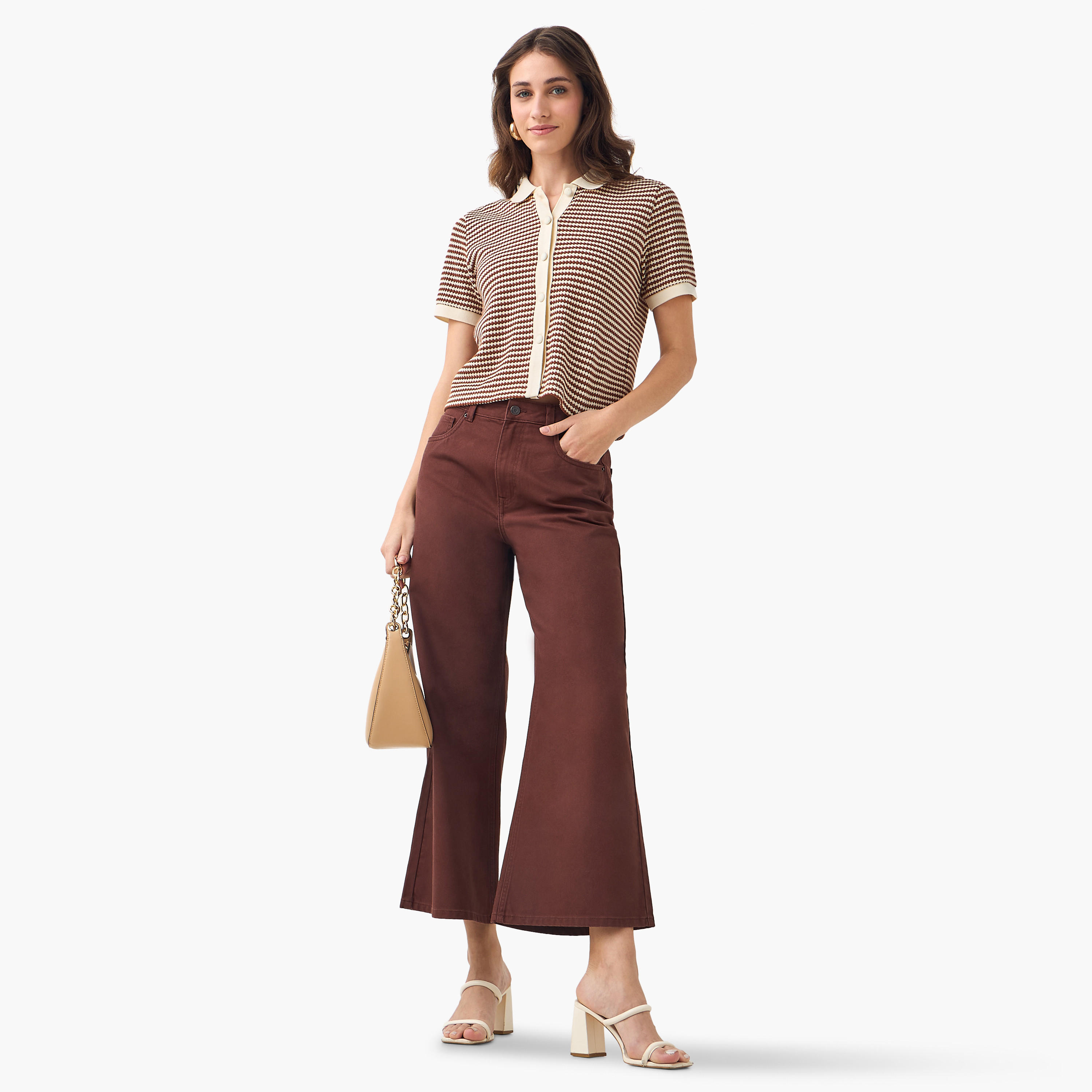 بنطلون جينز قطن واسع الساقين وقصير بخصر عالٍ-women-clothing-bottoms-jeans-image-4
