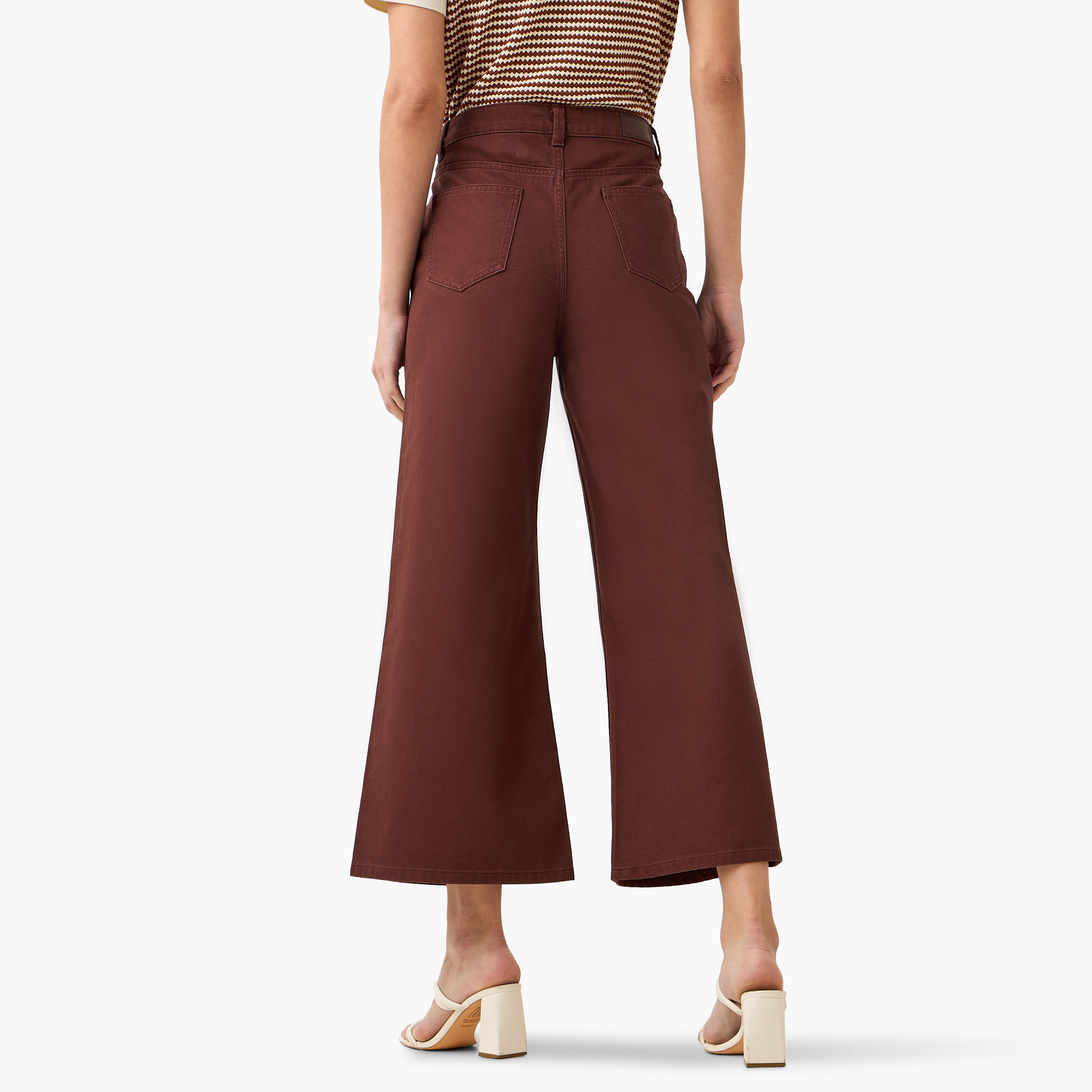بنطلون جينز قطن واسع الساقين وقصير بخصر عالٍ-women-clothing-bottoms-jeans-image-5