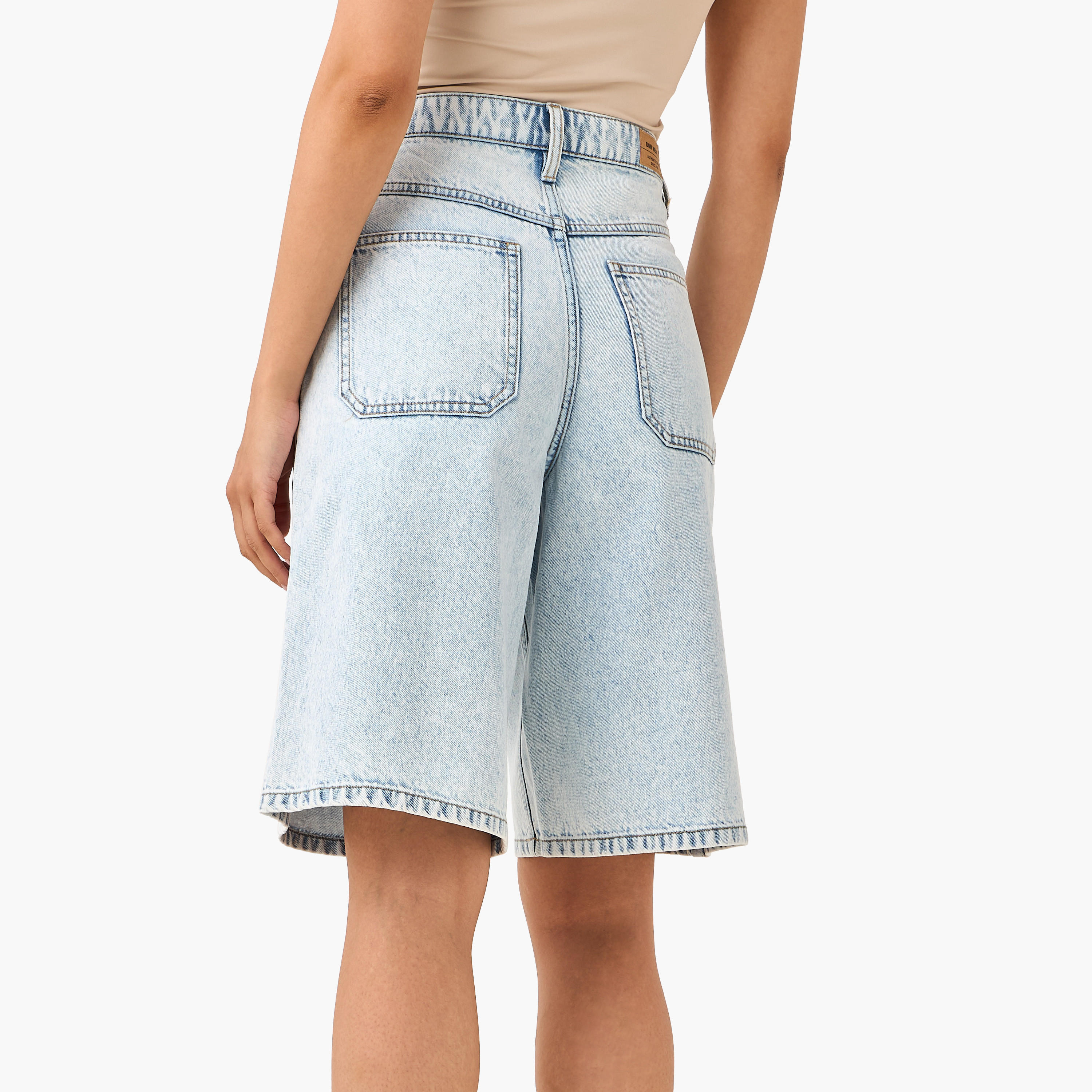 شورت برمودا قطن بخصر متوسط بجيوب-women-clothing-bottoms-shorts-image-6