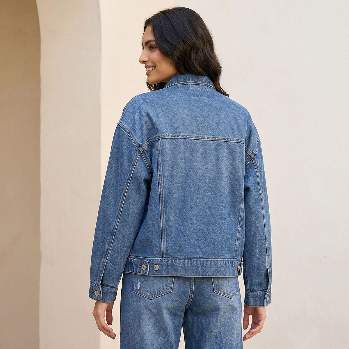 Splash Denim Denim Trucker Jacket with Chest Pockets-women-winterwear-coatsandjackets-jackets-image-4