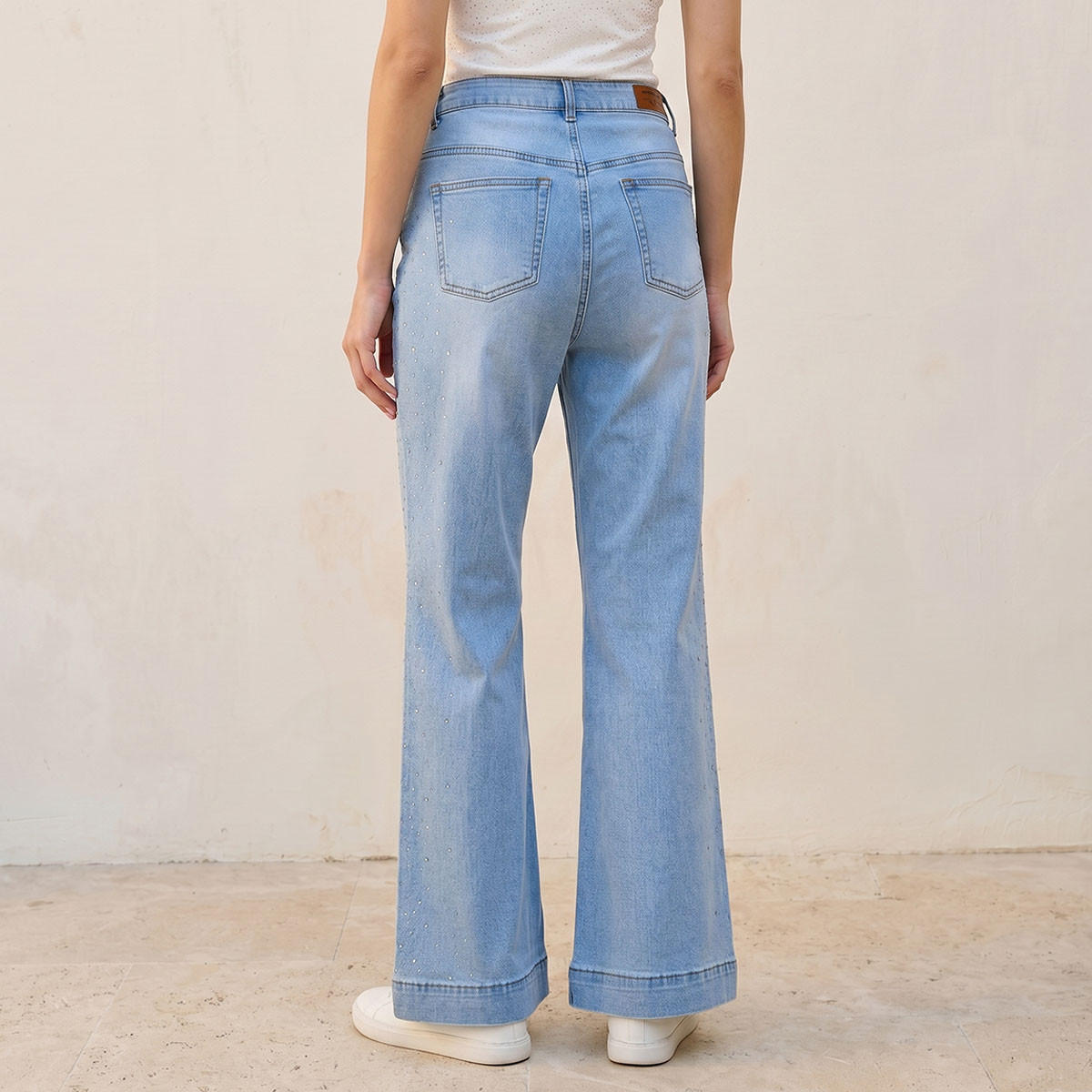 بنطلون جينز واسع مزين من سبلاش-women-clothing-bottoms-jeans-image-4
