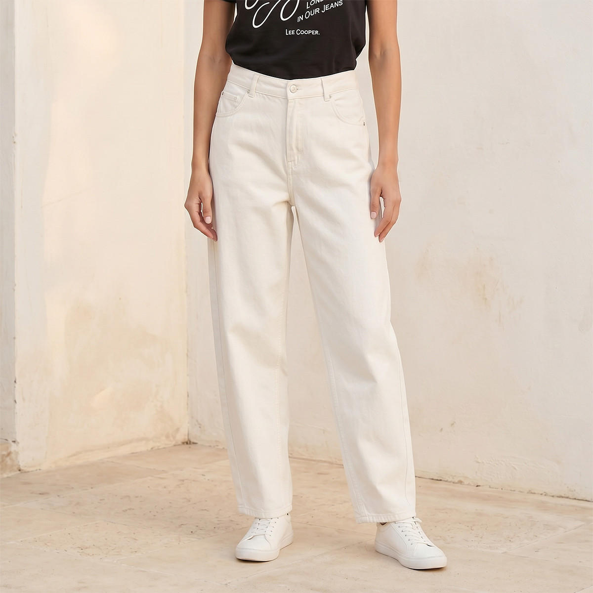 Splash Denim Barrel Fit Button Closure Cotton Twisted Seam Jeans-women-clothing-bottoms-jeans-image-1