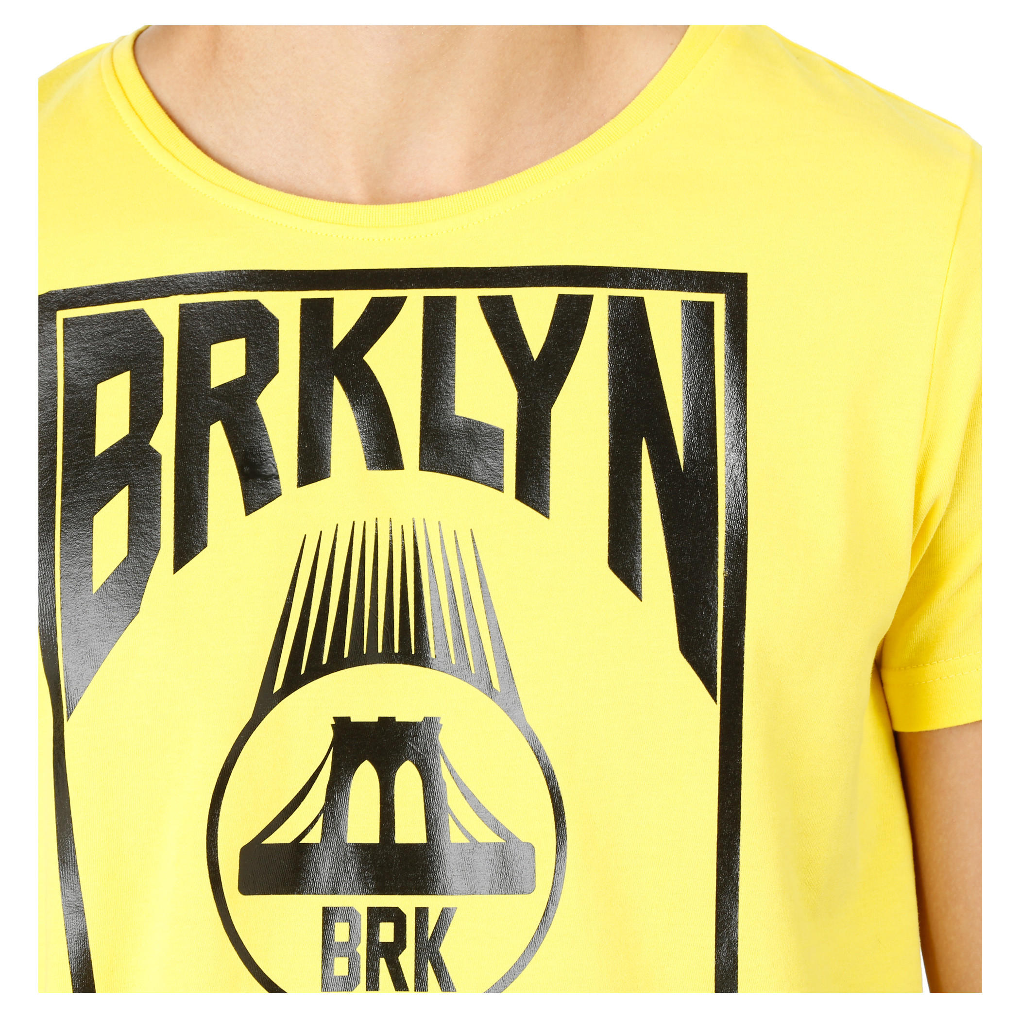 Graphic Print T-shirt-men-clothing-tshirtsandpolos-tshirts-image-4