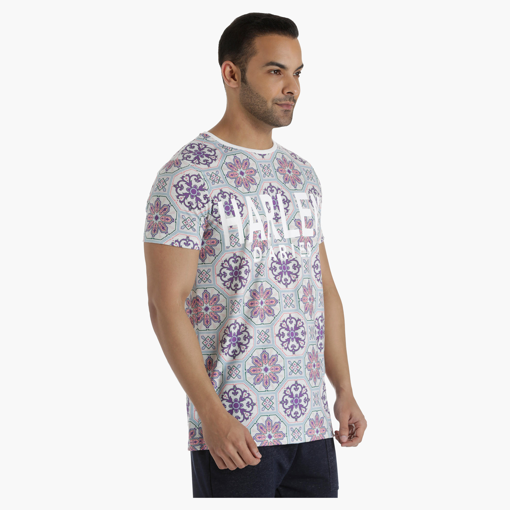 Printed Cotton T-Shirt with Crew Neck in Regular Fit-men-clothing-tshirtsandpolos-tshirts-image-3