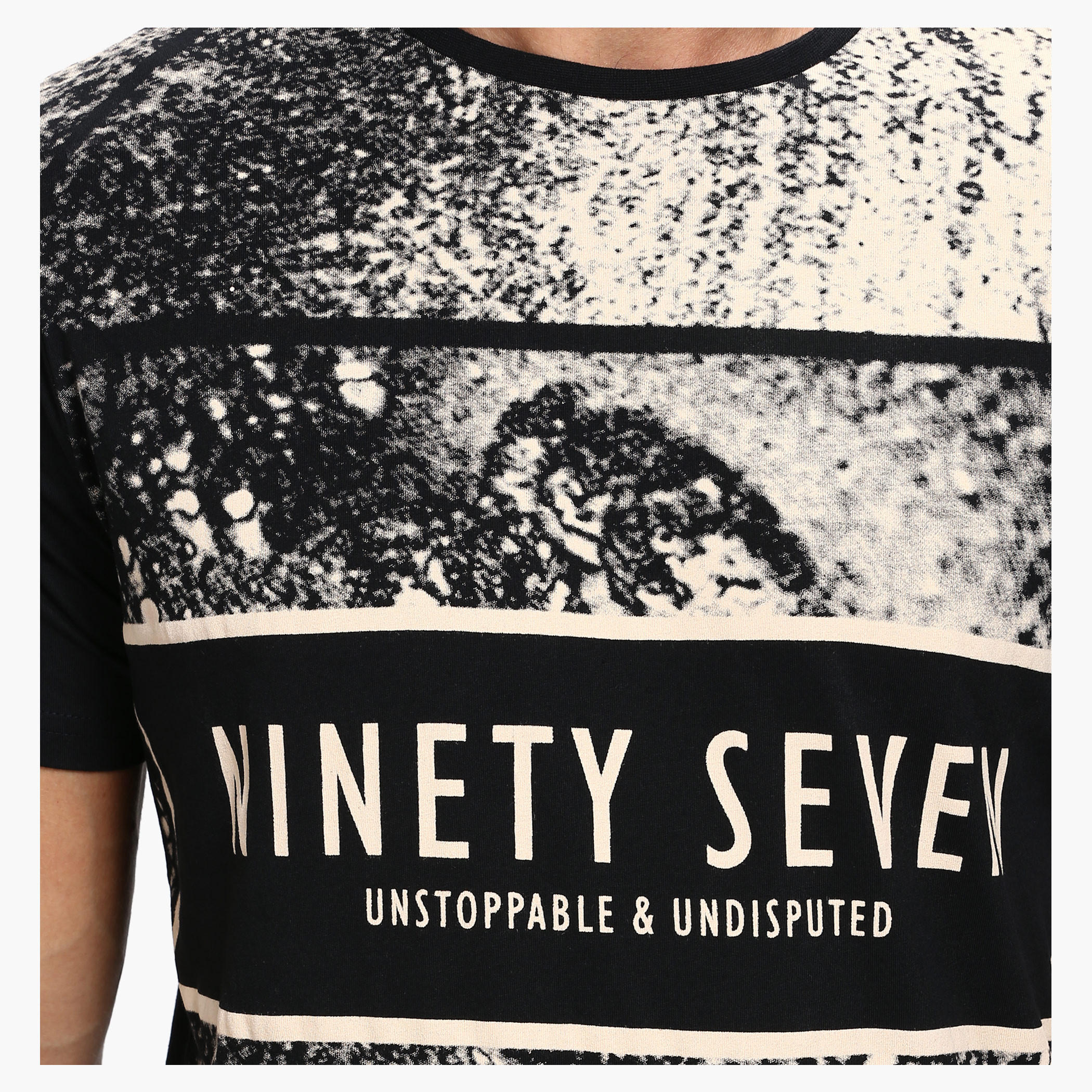 Printed Crew Neck T-Shirt with Short Sleeves in Slim Fit-men-clothing-tshirtsandpolos-tshirts-image-4