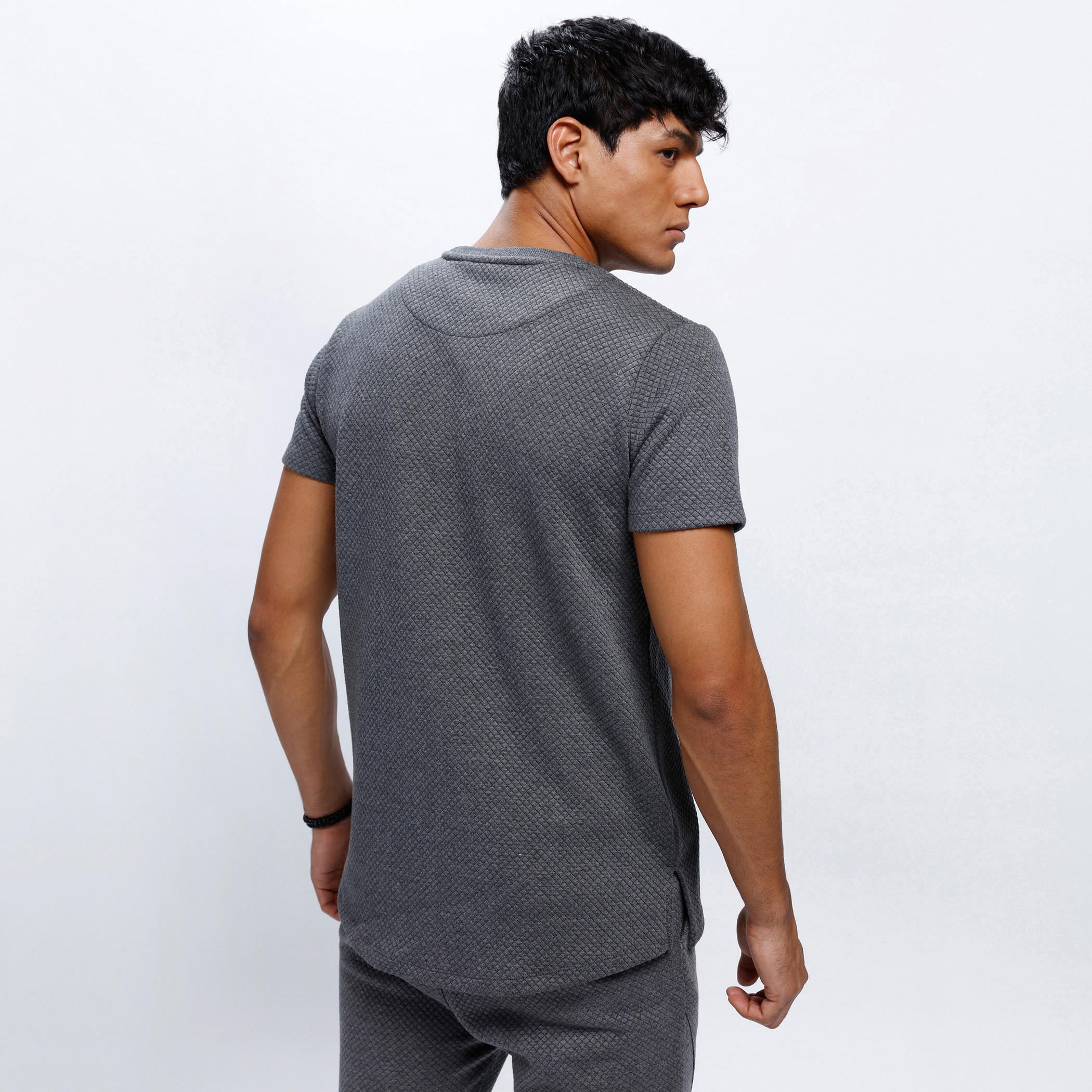 Textured Round Neck T-Shirt-men-clothing-tshirtsandpolos-tshirts-image-2
