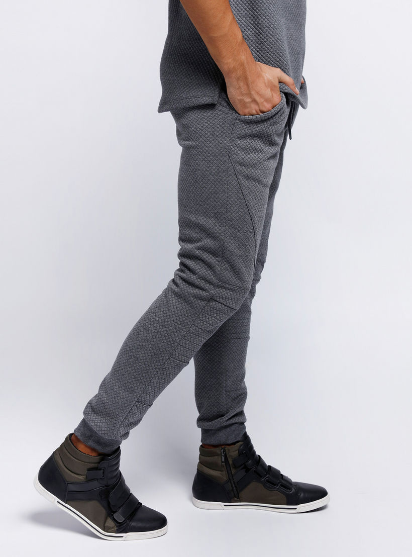 Full Length Textured Trouser-men-clothing-bottoms-trousersandchinos-trousers-image-3