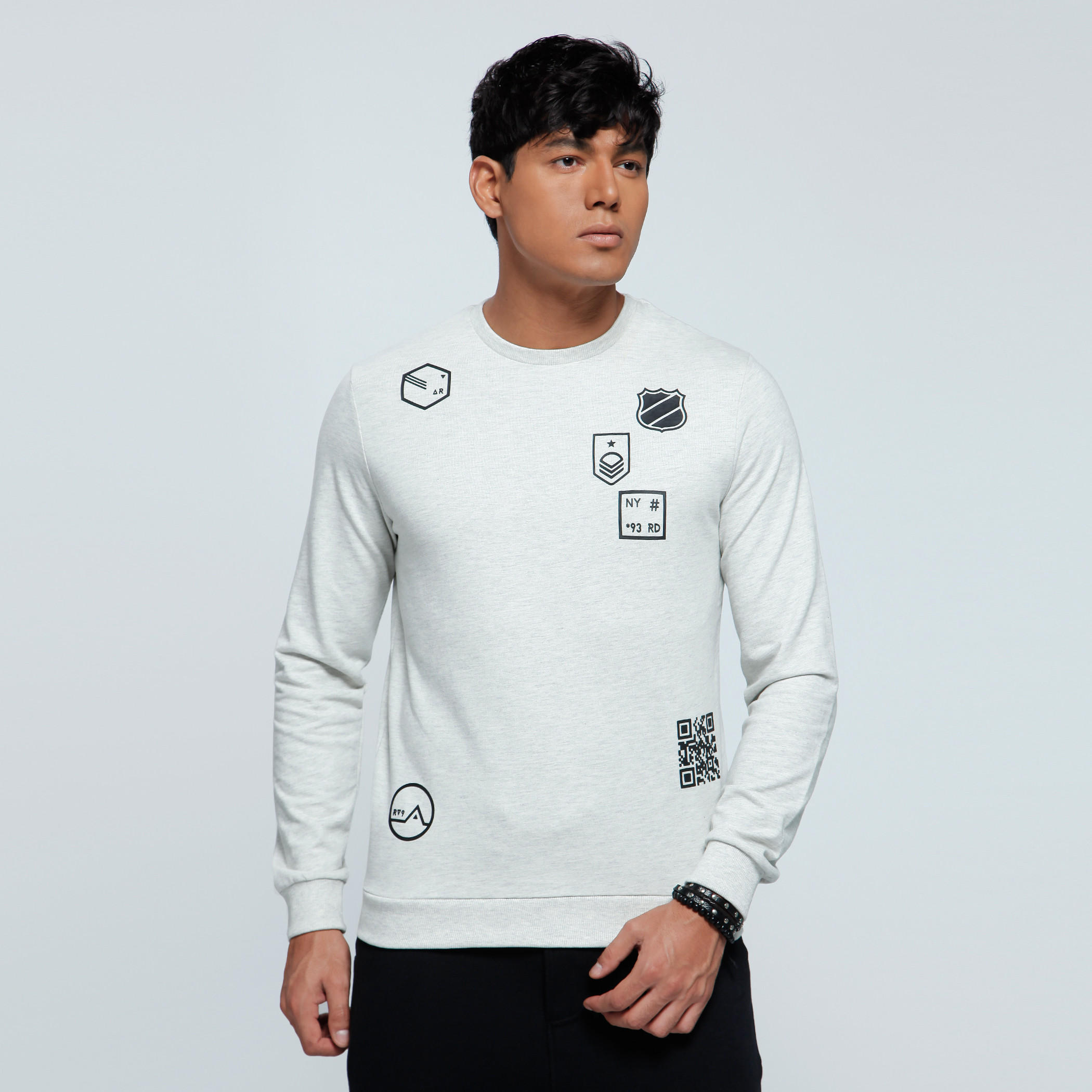 Printed Sweatshirt with Crew Neck and Long Sleeves-men-winterwear-hoodiesandsweatshirts-image-1
