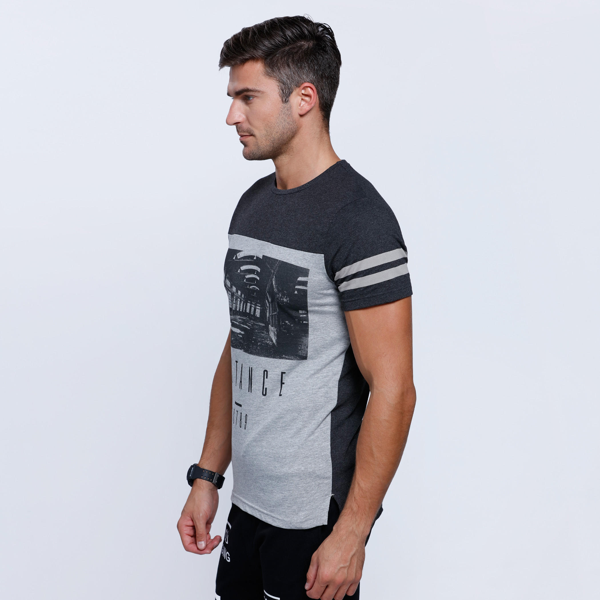 Printed Short Sleeves T-Shirt with Crew Neck-men-clothing-tshirtsandpolos-tshirts-image-3