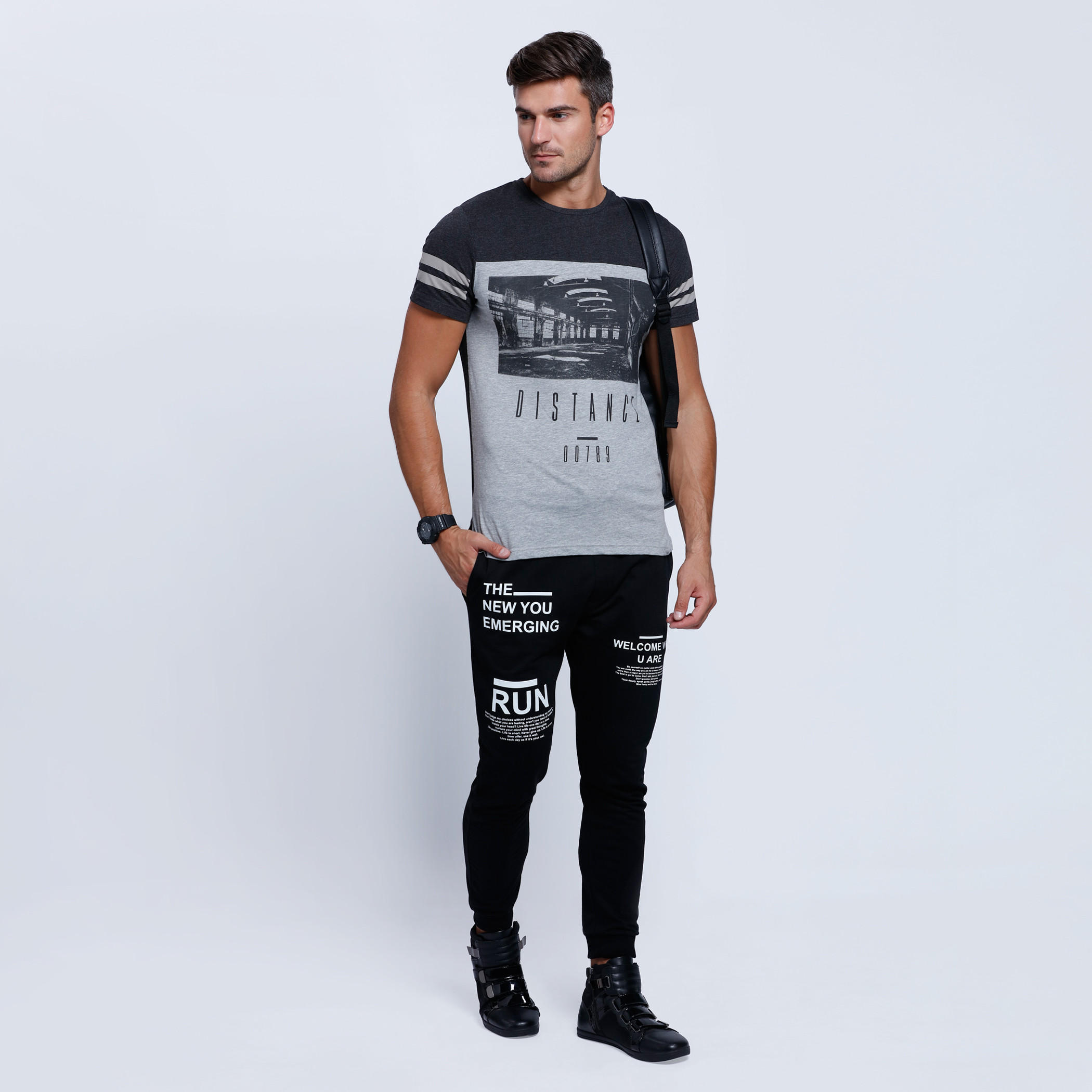 Printed Short Sleeves T-Shirt with Crew Neck-men-clothing-tshirtsandpolos-tshirts-image-5