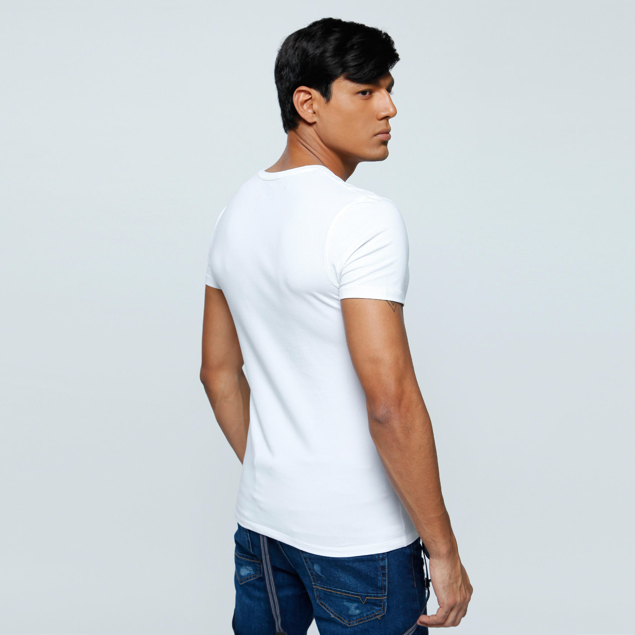 V-Neck T-Shirt with Short Sleeves-men-clothing-tshirtsandpolos-tshirts-image-2