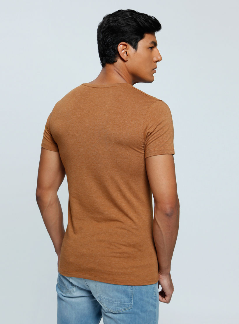 V-Neck T-Shirt with Short Sleeves-men-clothing-tshirtsandpolos-tshirts-image-4