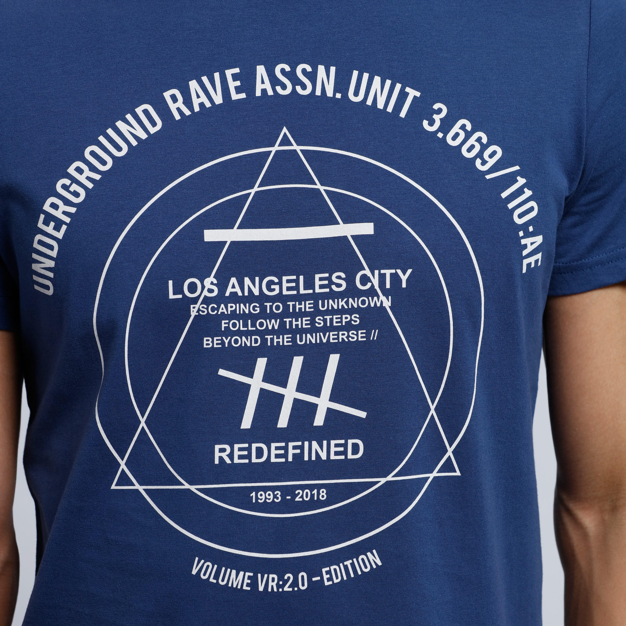 Printed Short Sleeves T-Shirt with Crew Neck-men-clothing-tshirtsandpolos-tshirts-image-4