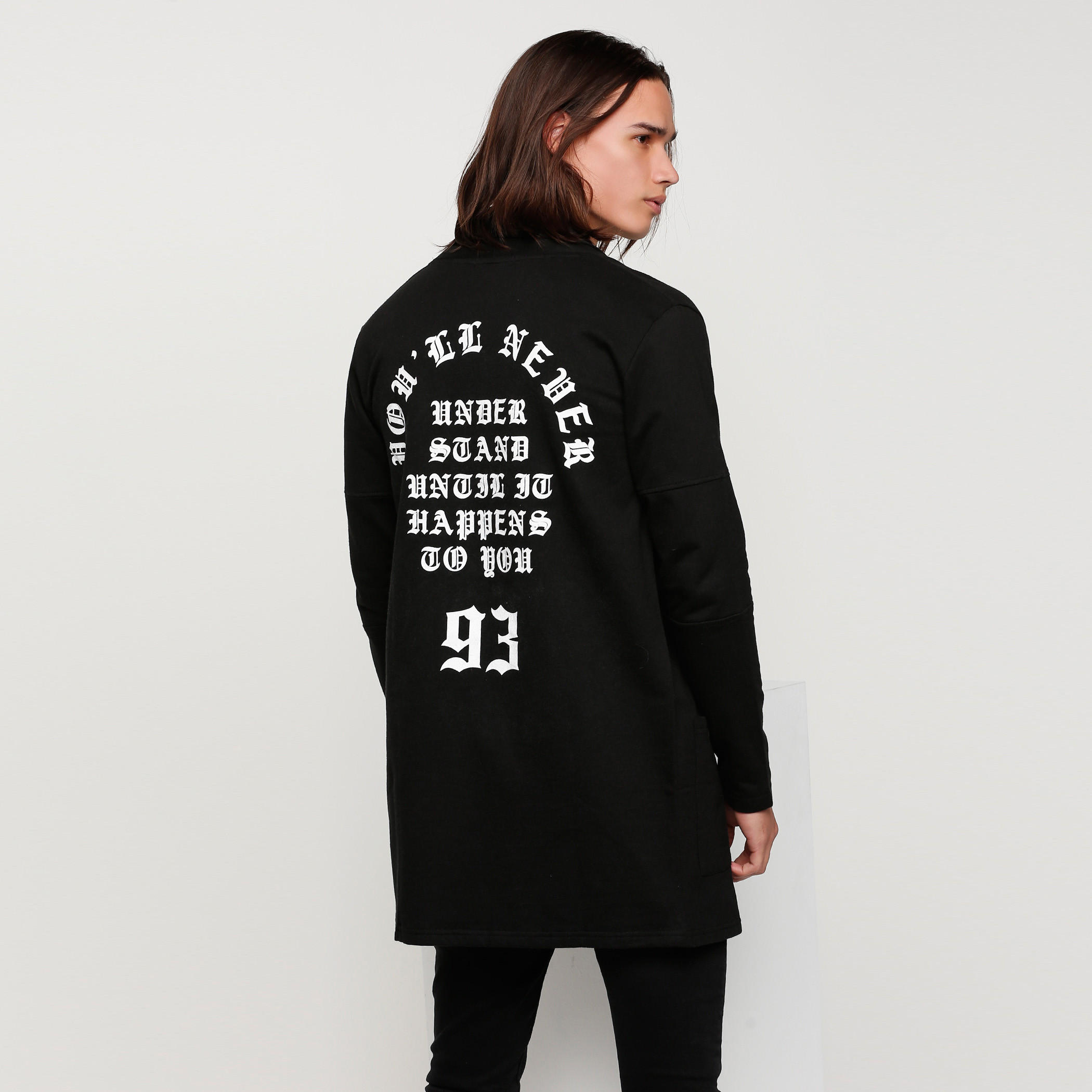 بلوزة مزيّنة بياقة طويلة وأكمام-men-clothing-sweatersandpullovers-image-2