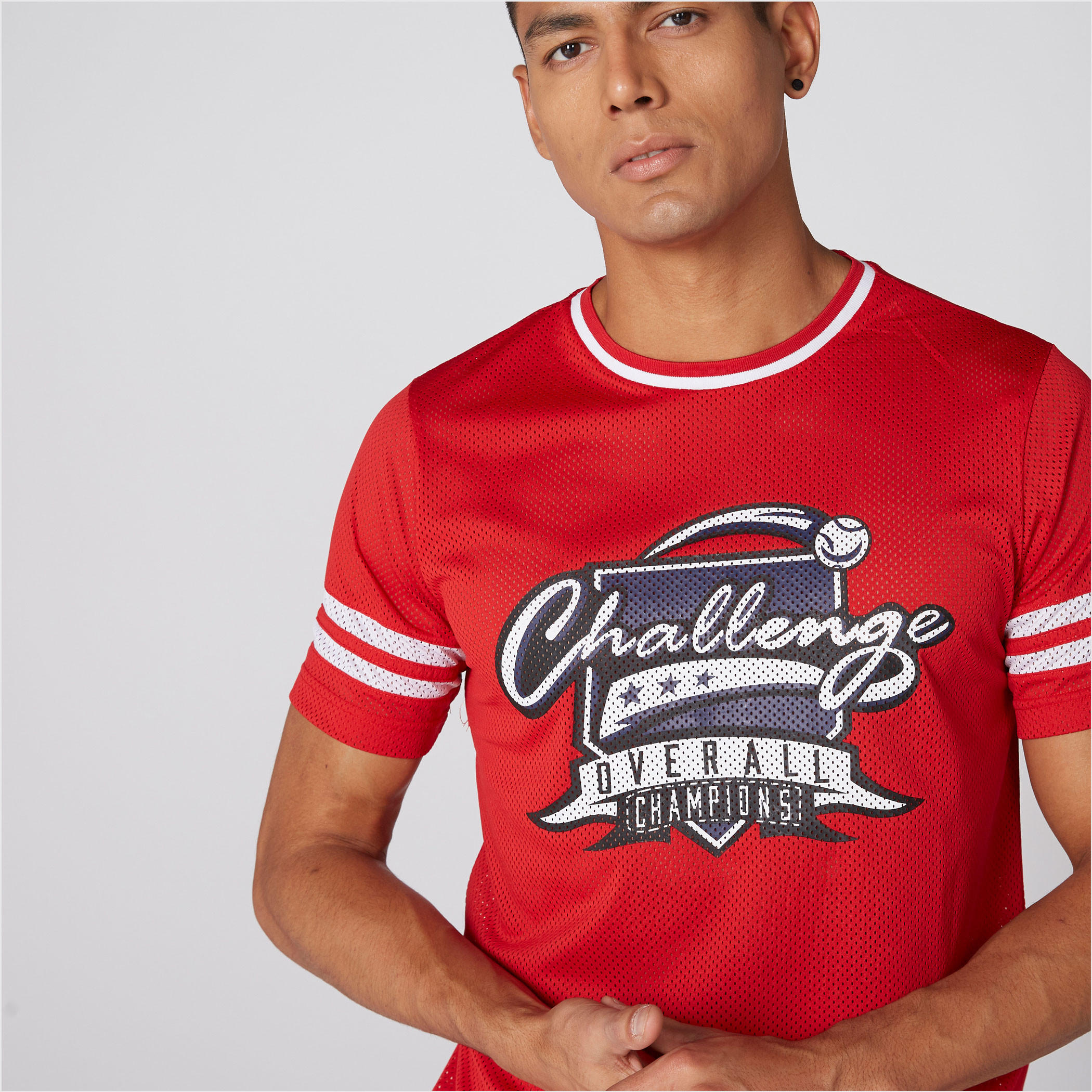 تيشيرت شبكي بياقة مستديرة وأكمام قصيرة وطبعات-men-clothing-tshirtsandpolos-tshirts-image-4