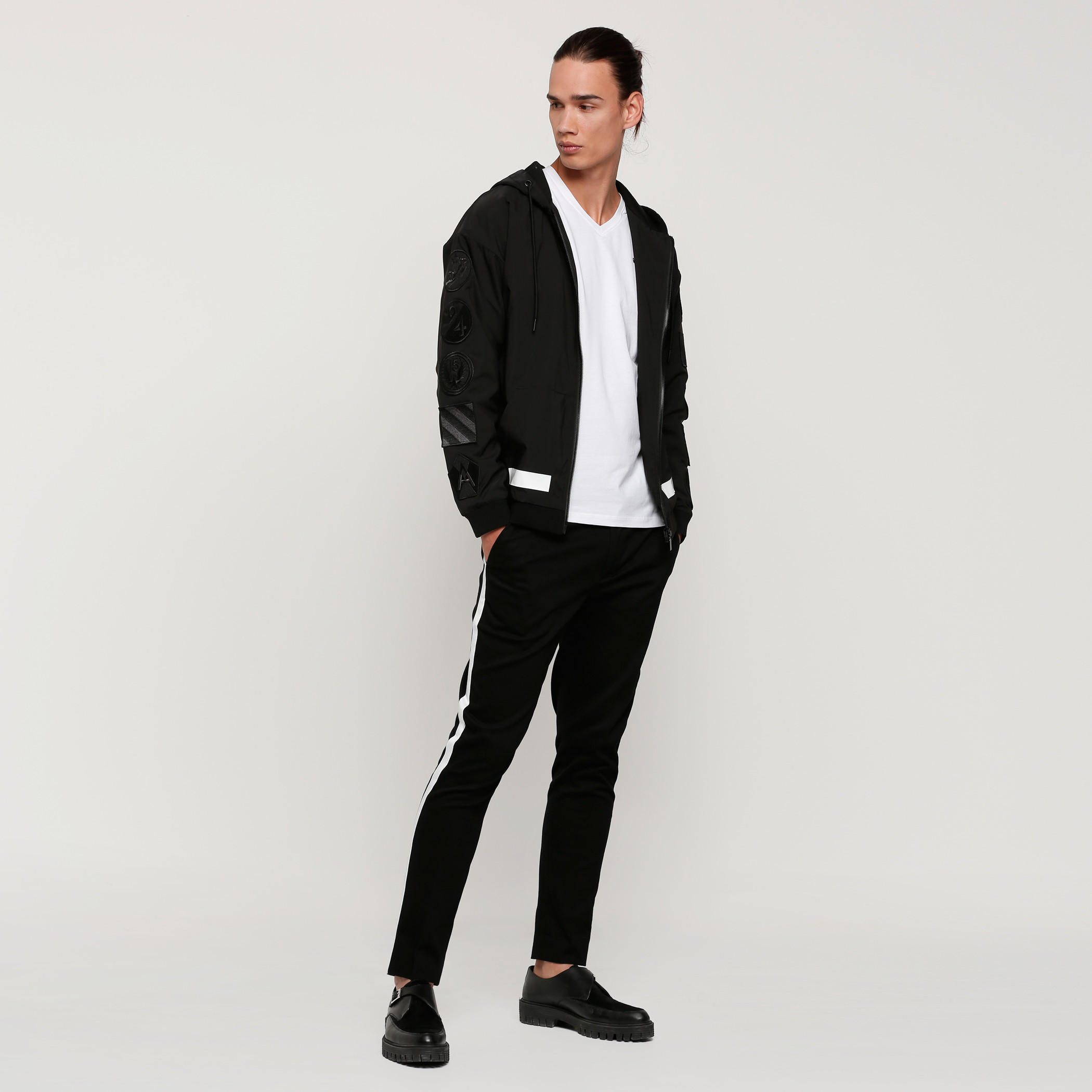 Embroidered Jacket with Long Sleeves and Zip Closure -men-clothing-jacketsandblazers-jackets-image-5