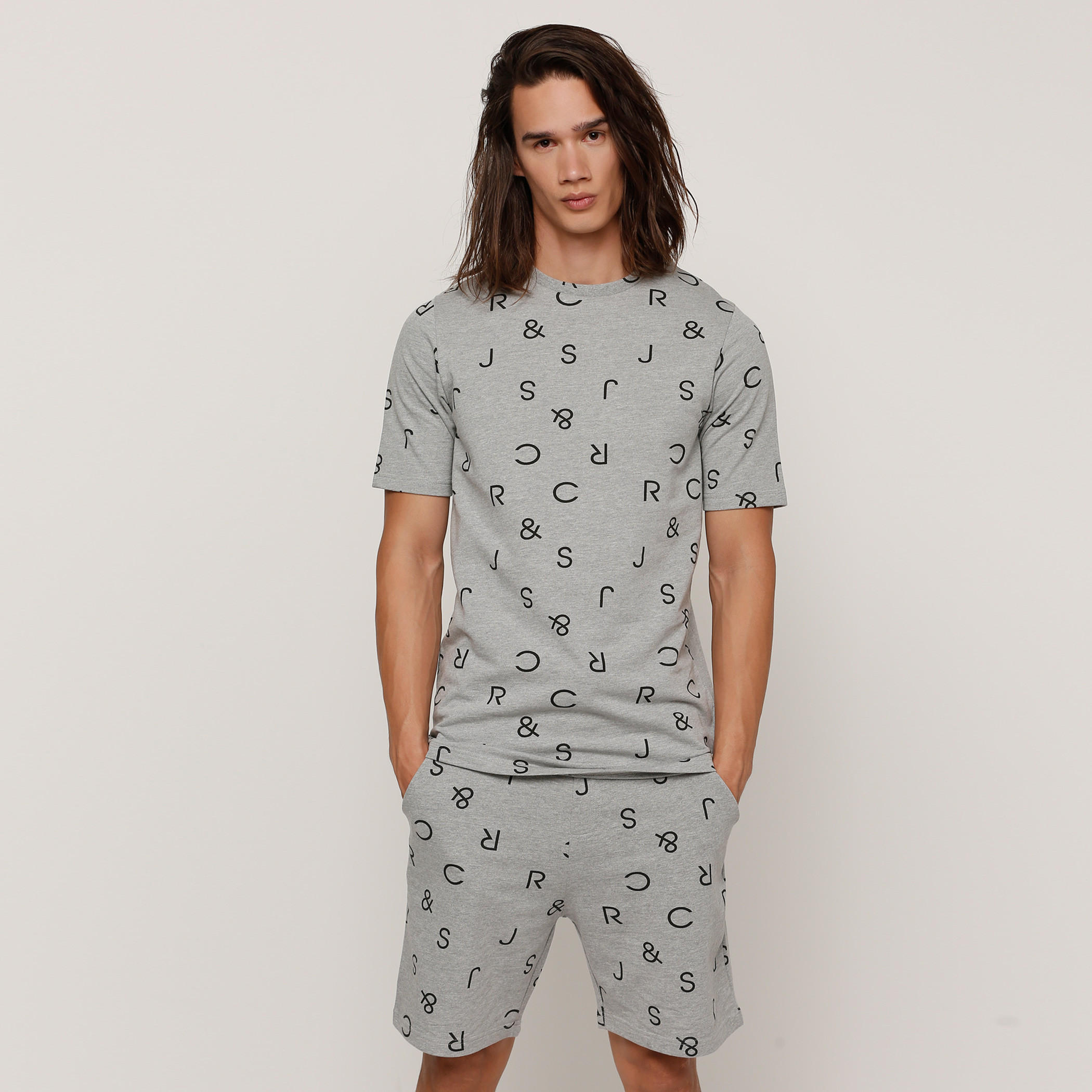 تيشيرت بياقة ضيّقة وأكمام قصيرة وطبعات-men-clothing-tshirtsandpolos-tshirts-image-5