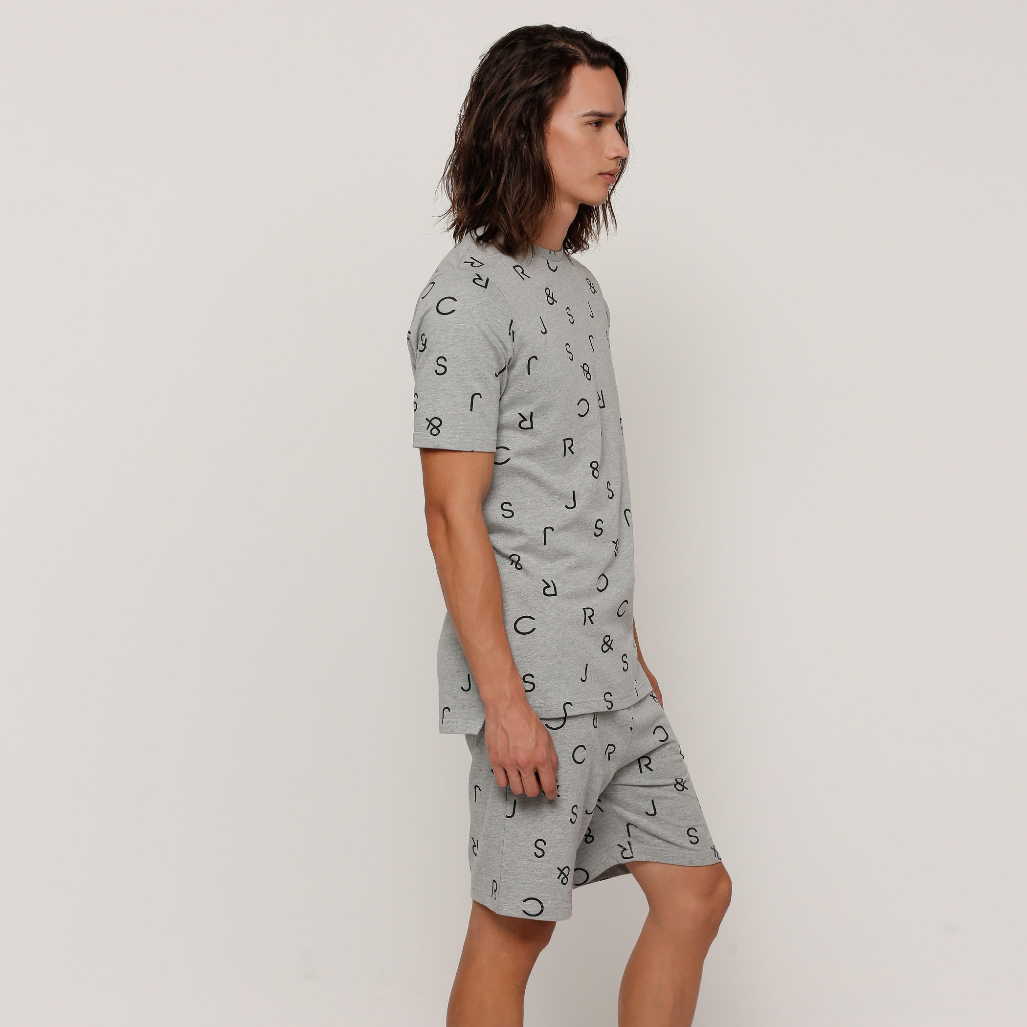 تيشيرت بياقة ضيّقة وأكمام قصيرة وطبعات-men-clothing-tshirtsandpolos-tshirts-image-3
