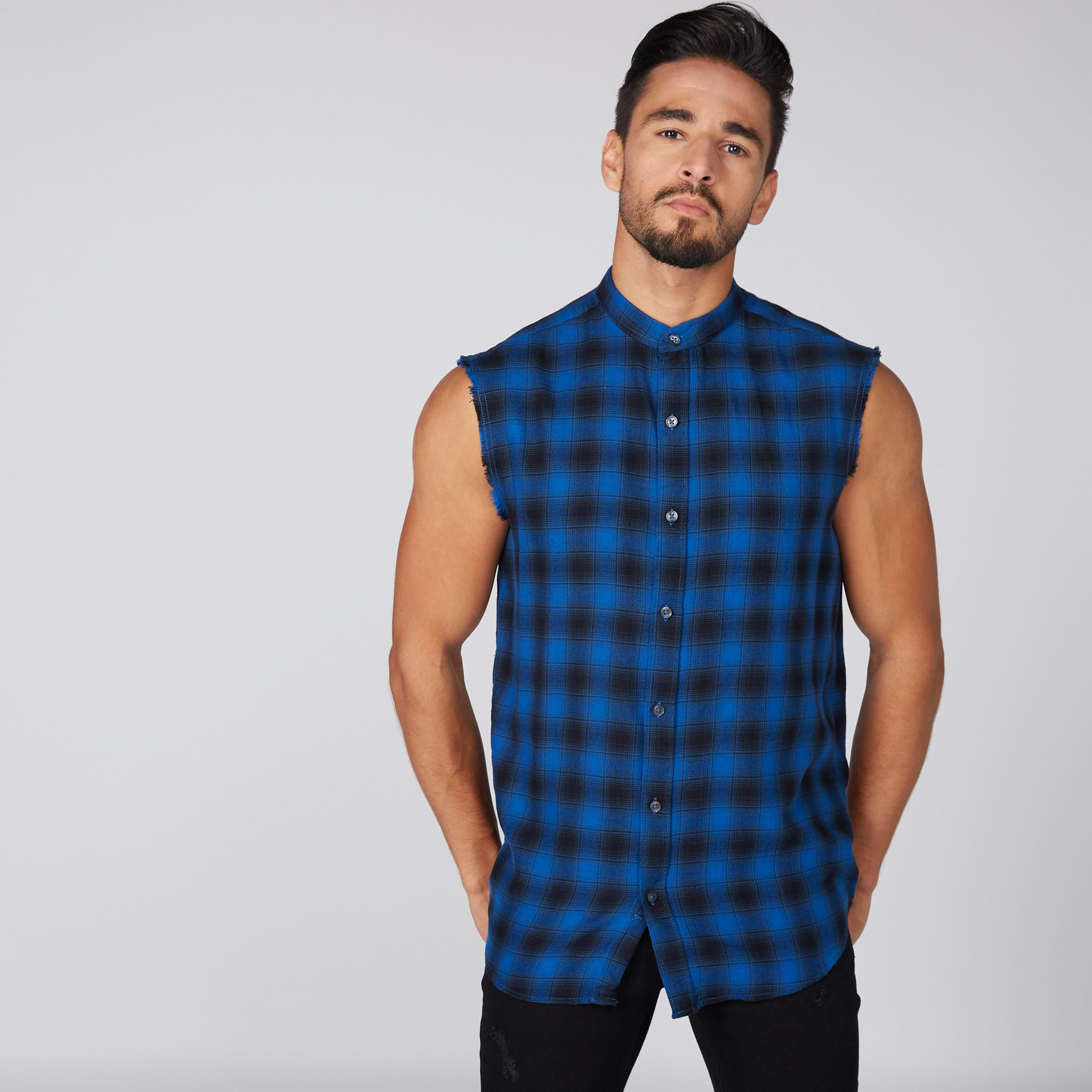 قميص كاروهات دون أكمام بياقة ماندارين وأزرار-men-clothing-shirts-image-1
