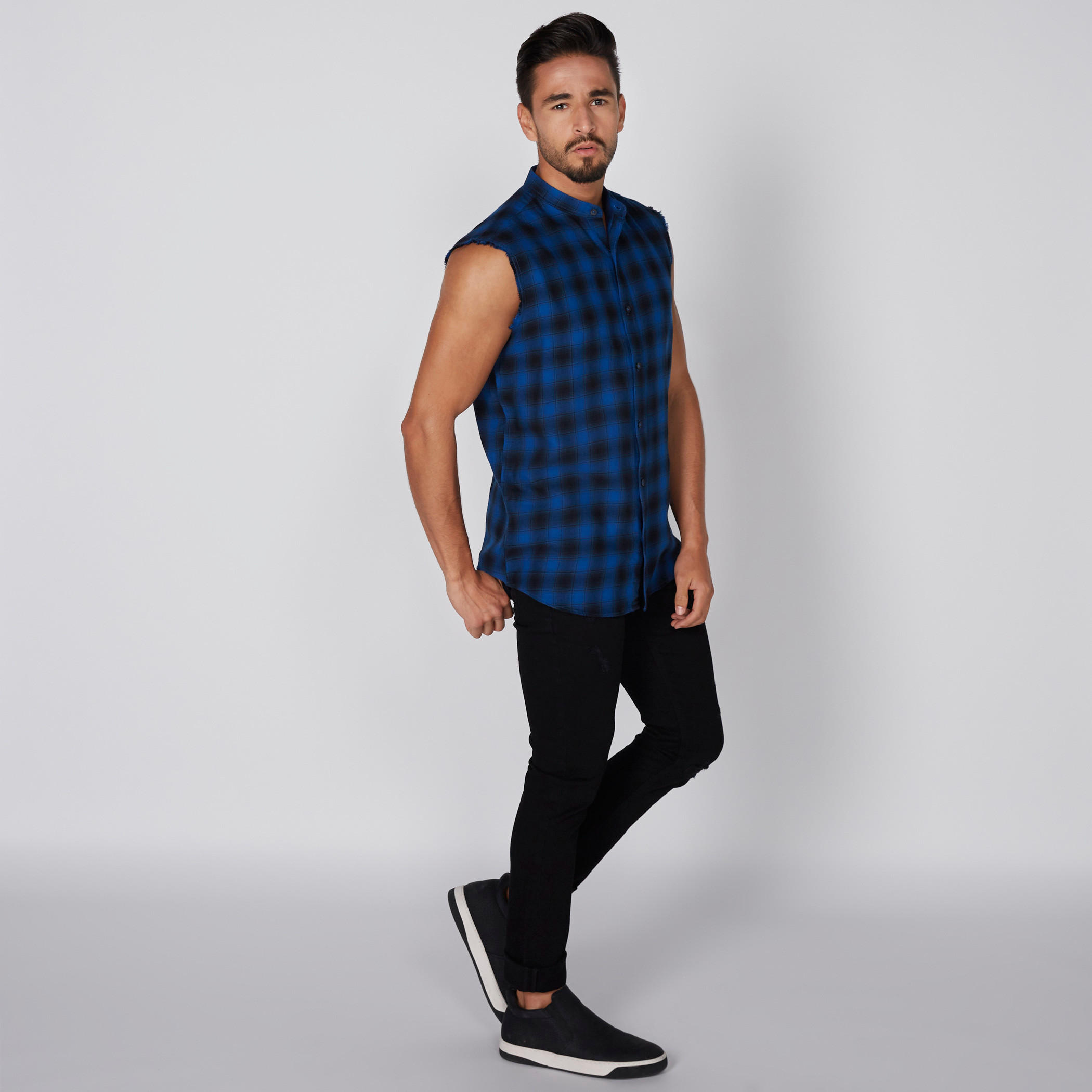 قميص كاروهات دون أكمام بياقة ماندارين وأزرار-men-clothing-shirts-image-4