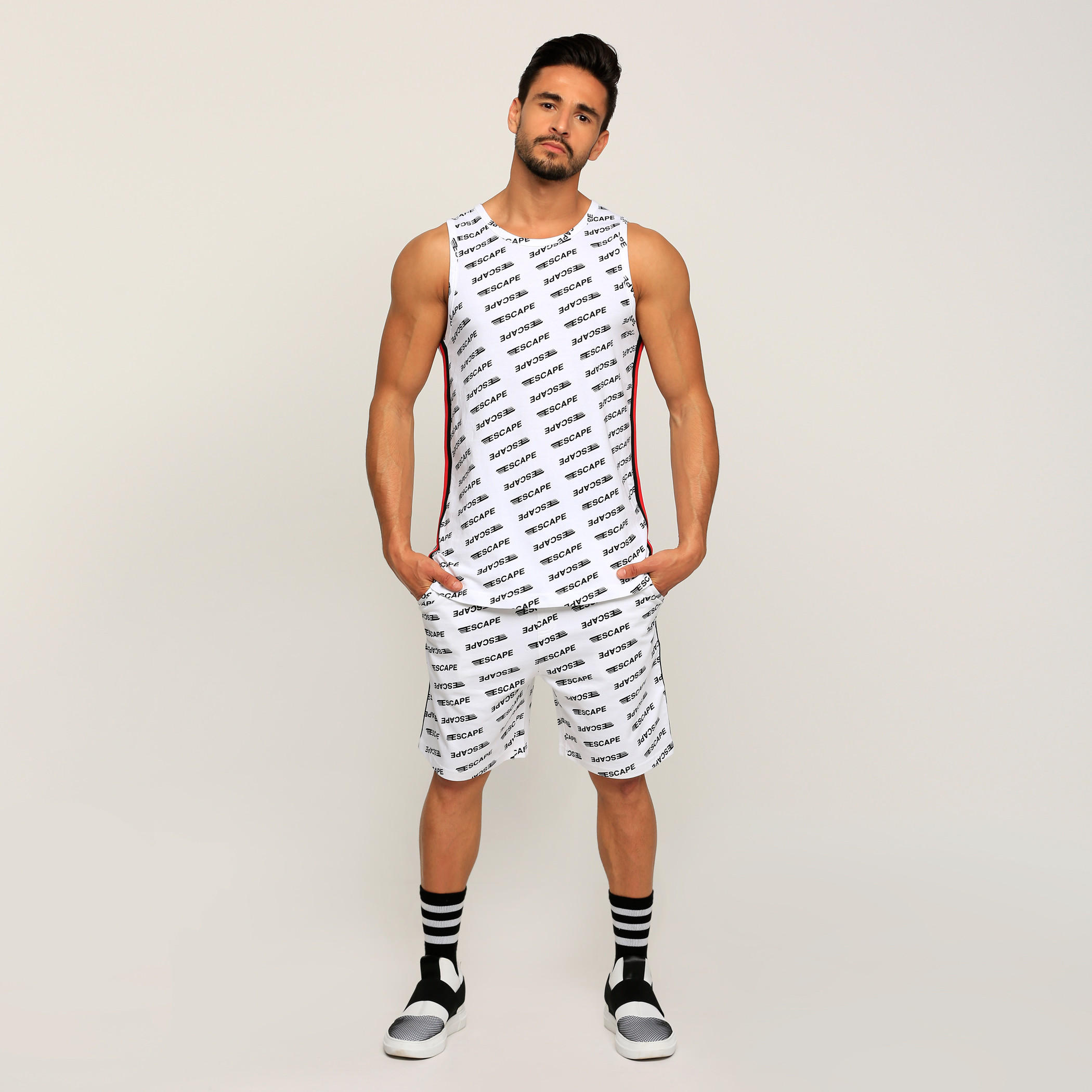 شورت بشريطة وجيوب مع طبعات-men-clothing-bottoms-shorts-image-5