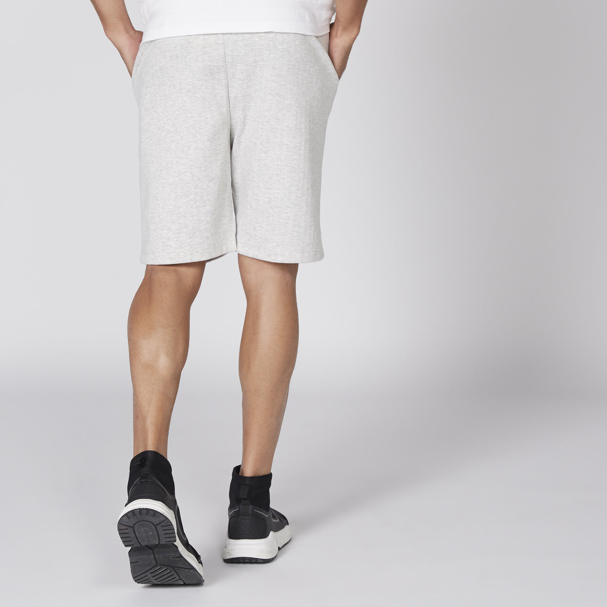 شورت بخصر مطّاطي-men-clothing-bottoms-shorts-image-5