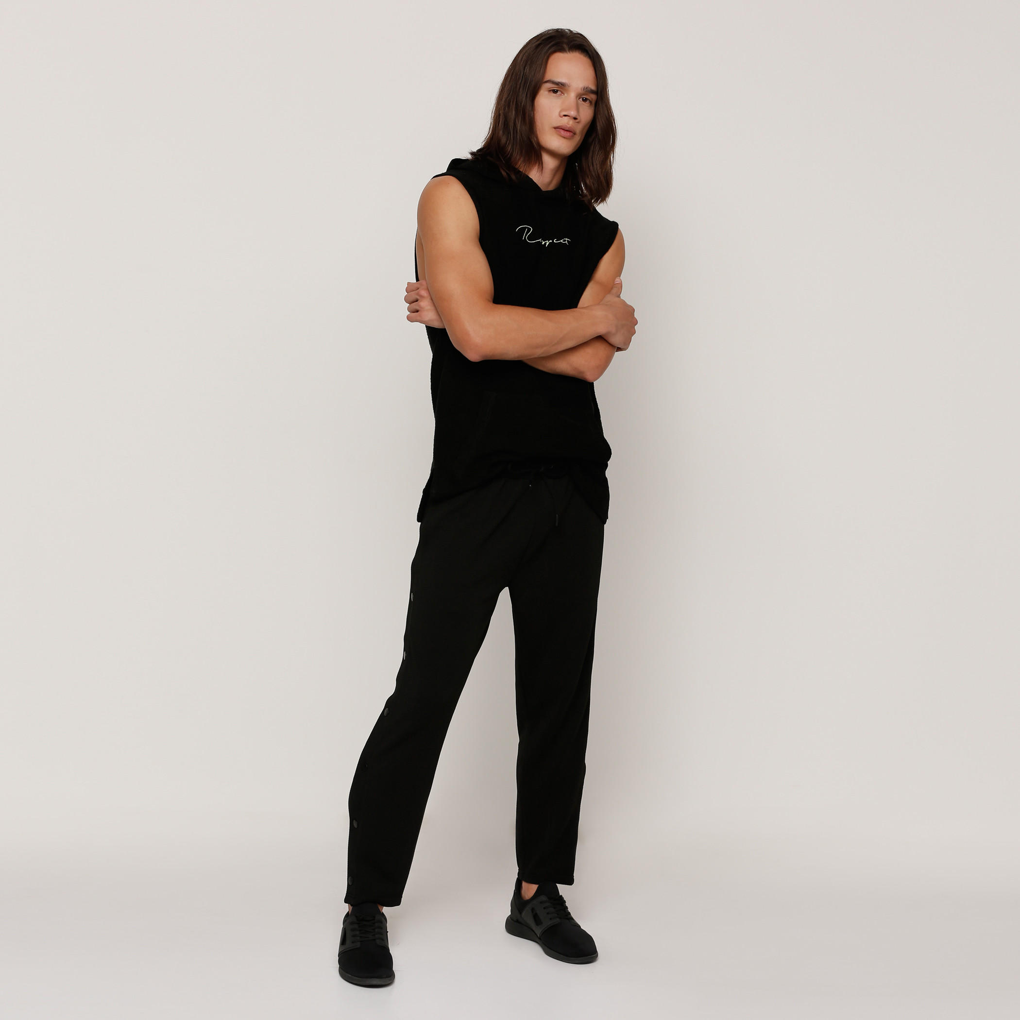 بنطال طويل بخصر مطاطي-men-clothing-bottoms-trousersandchinos-trousers-image-5