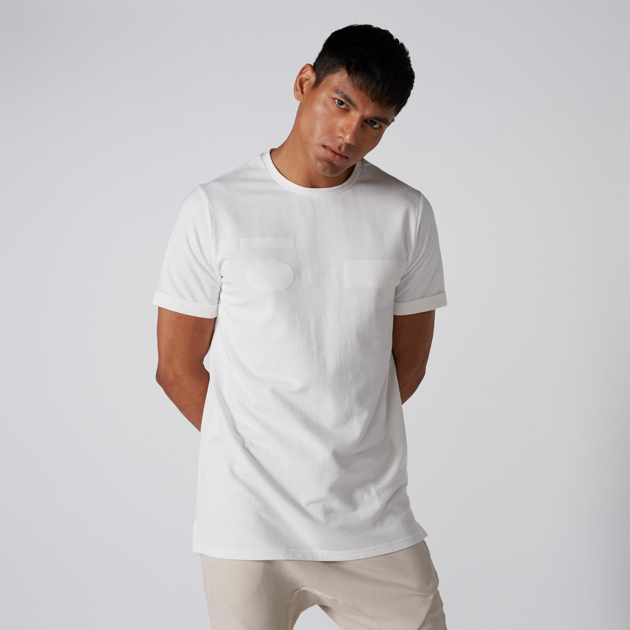 تيشيرت بياقة مستديرة وأكمام قصيرة-men-clothing-tshirtsandpolos-tshirts-image-1