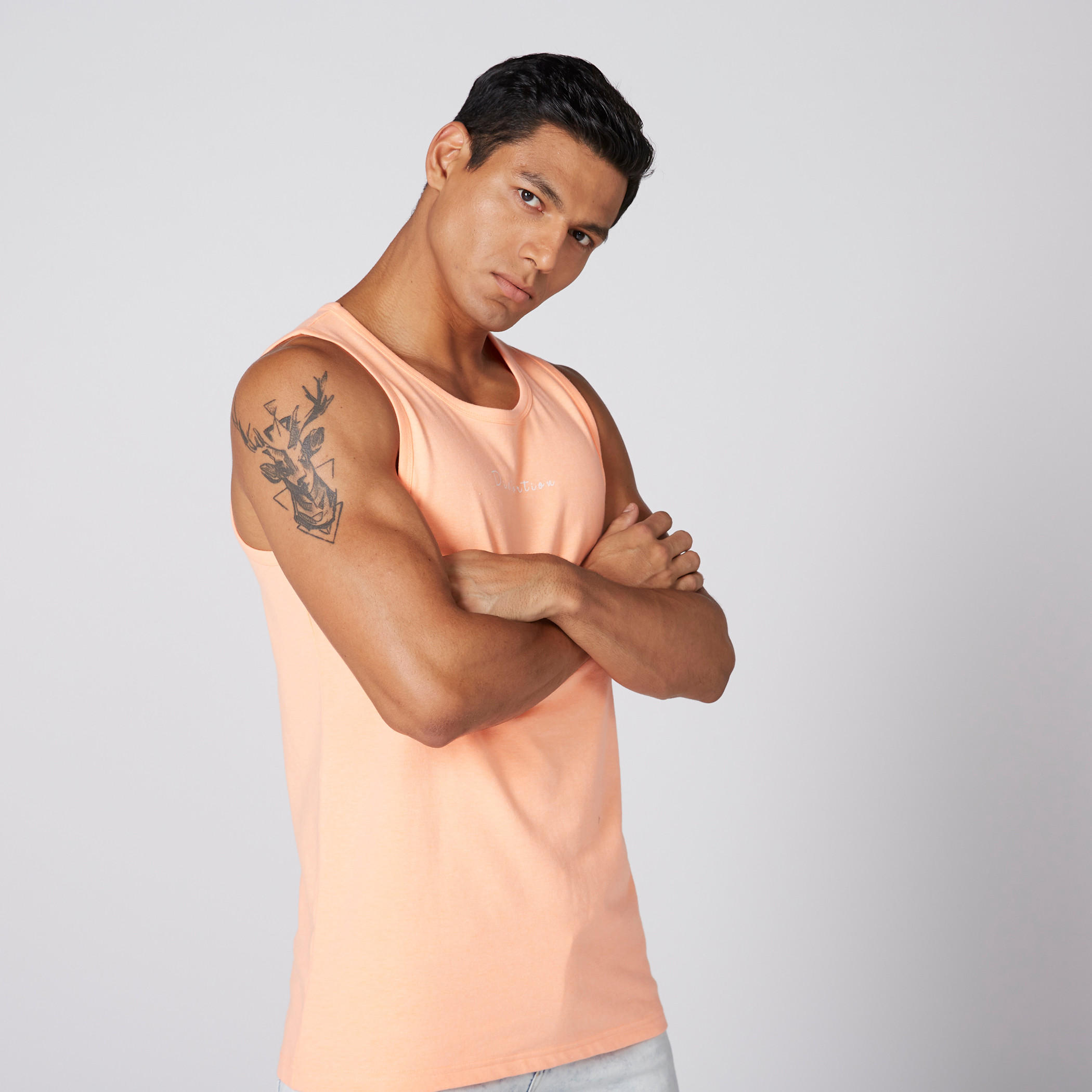 سترة فيست دون أكمام بياقة مستديرة-men-clothing-tshirtsandpolos-vests-image-1
