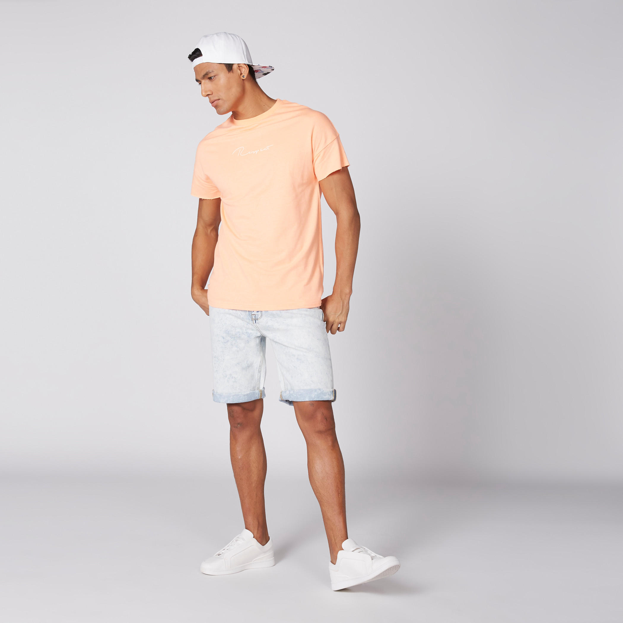 Round Neck T-Shirt with Short Sleeves-men-clothing-tshirtsandpolos-tshirts-image-1