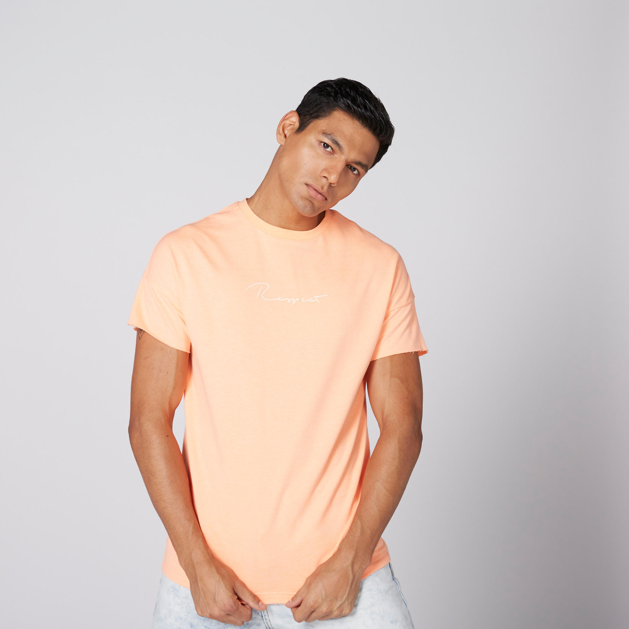 Round Neck T-Shirt with Short Sleeves-men-clothing-tshirtsandpolos-tshirts-image-2