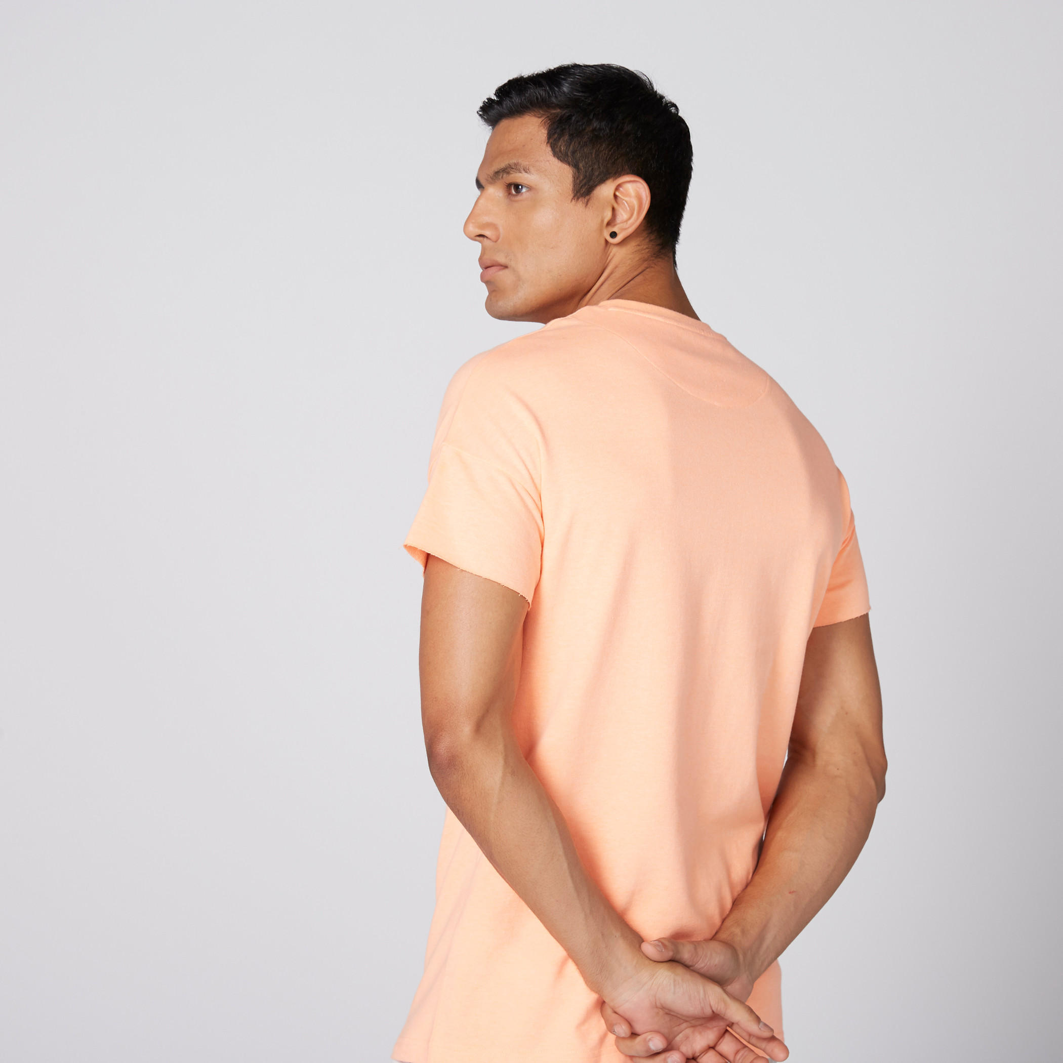 Round Neck T-Shirt with Short Sleeves-men-clothing-tshirtsandpolos-tshirts-image-3
