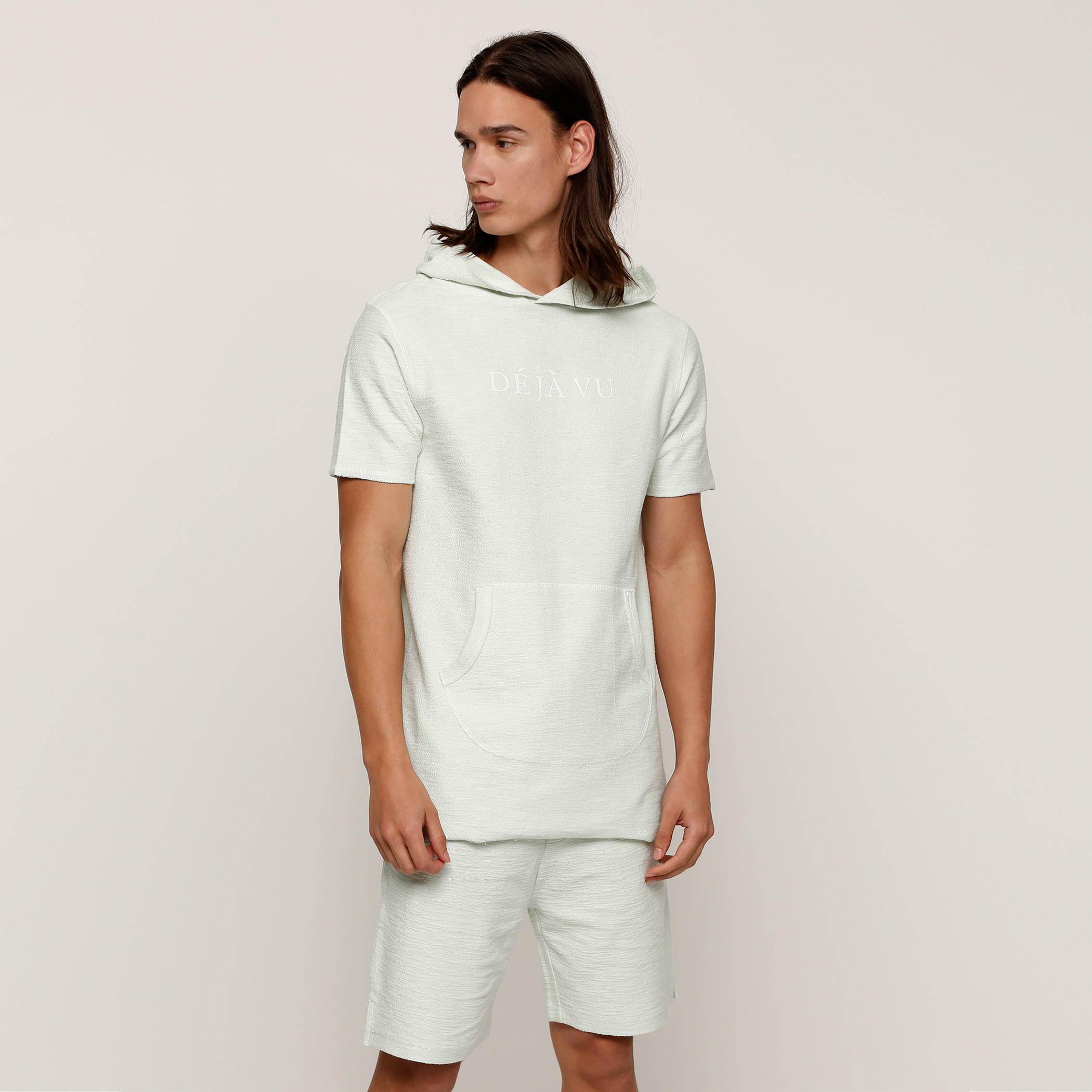 تيشيرت بارز الملمس بأكمام قصيرة وقبعة-men-clothing-tshirtsandpolos-tshirts-image-1