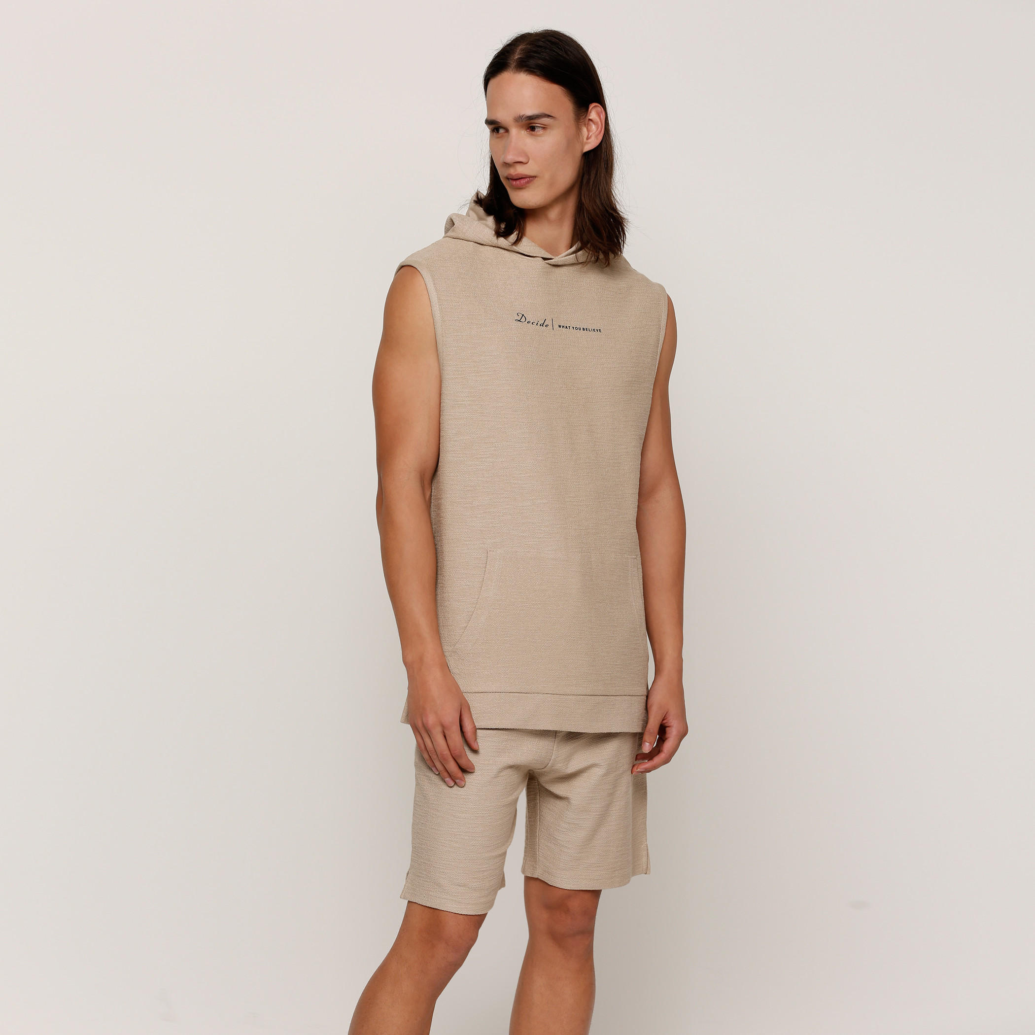 تيشيرت بارز الملمس دون أكمام بقبعة-men-clothing-tshirtsandpolos-tshirts-image-5