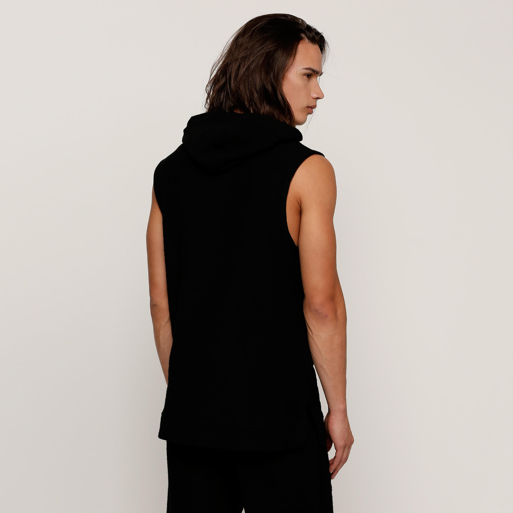 هوديز طويل بطبعات أمامية وجيوب-men-winterwear-hoodiesandsweatshirts-image-2