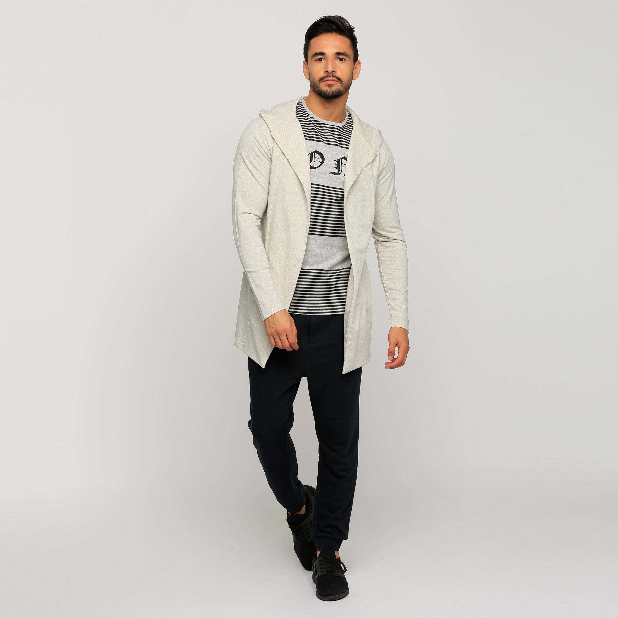 جاكيت مفتوح من الأمام بأكمام طويلة وطبعات-men-winterwear-hoodiesandsweatshirts-image-1
