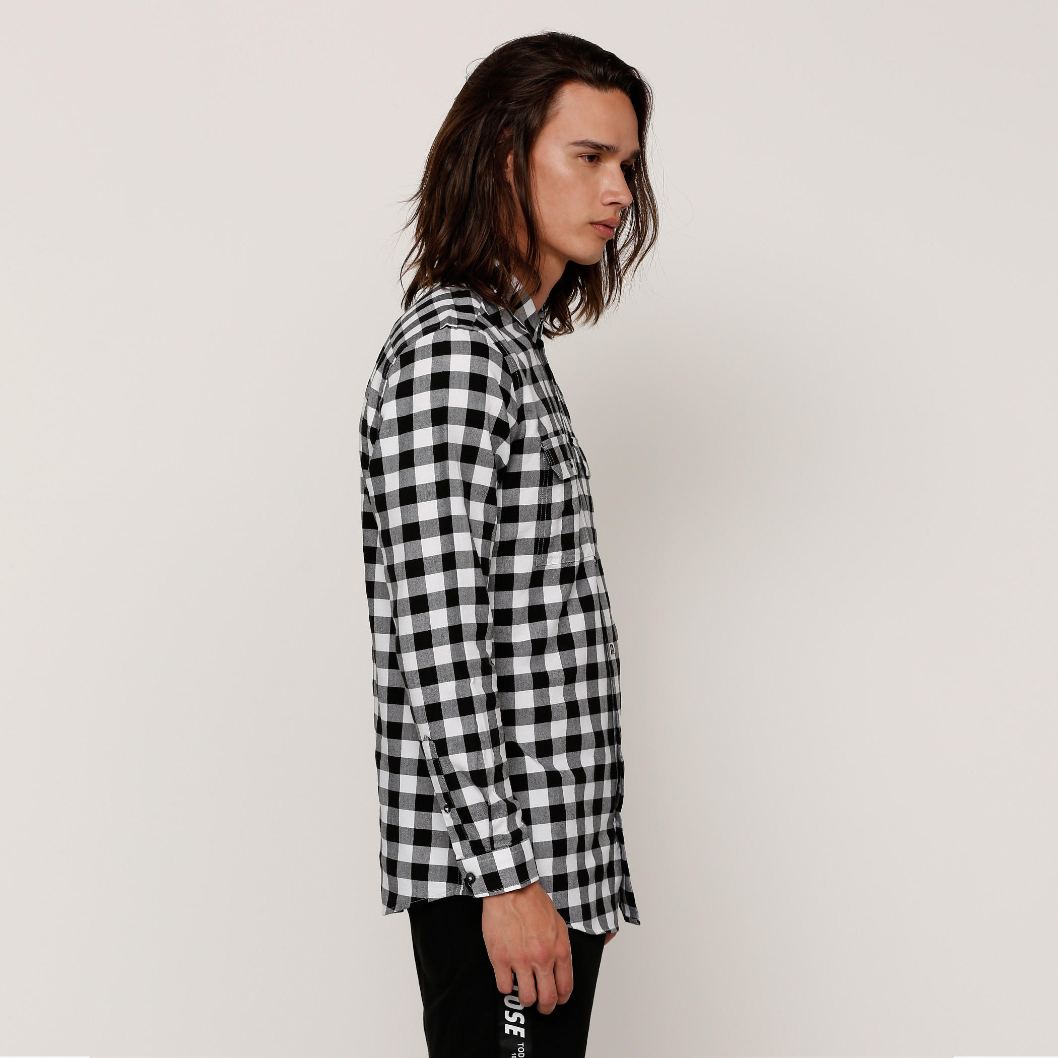 قميص كاروهات بأكمام طويلة وأزرار-men-clothing-shirts-image-3
