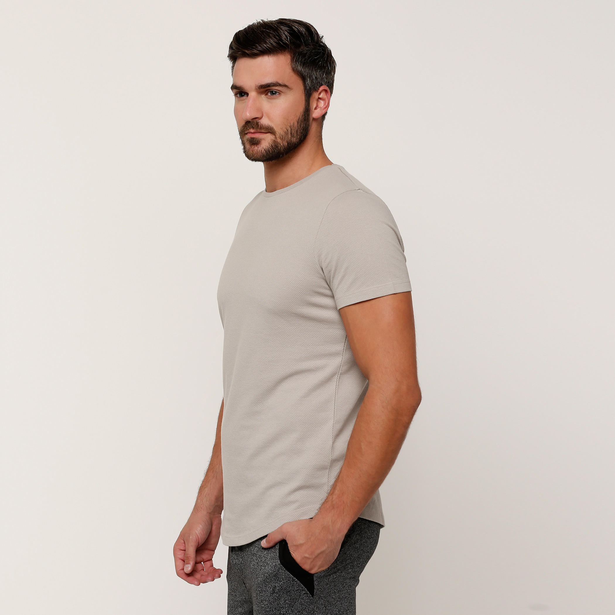Round Neck T-Shirt with Short Sleeves-men-clothing-tshirtsandpolos-tshirts-image-3